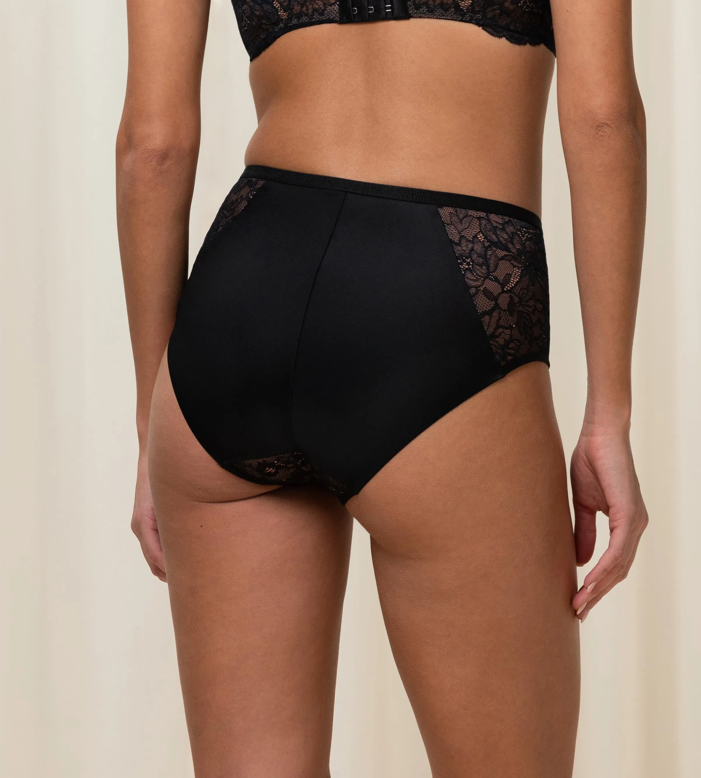 Triumph - Amourette Charm - Maxi High Waist Briefs - NEW