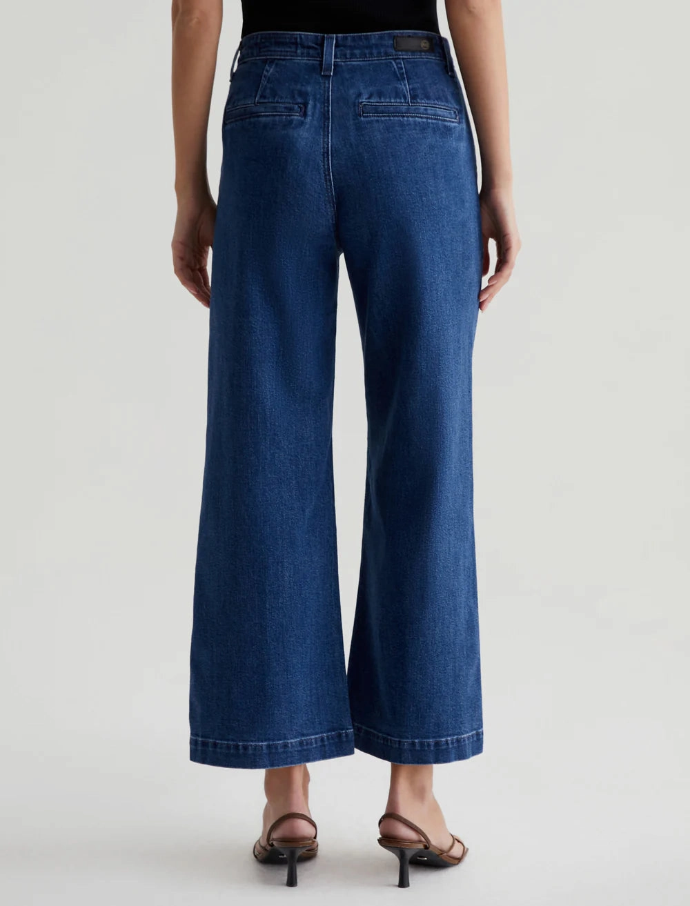AG Daneel - High Rise Wide Leg Crop Jean Comfy Choice Breathable Feel
