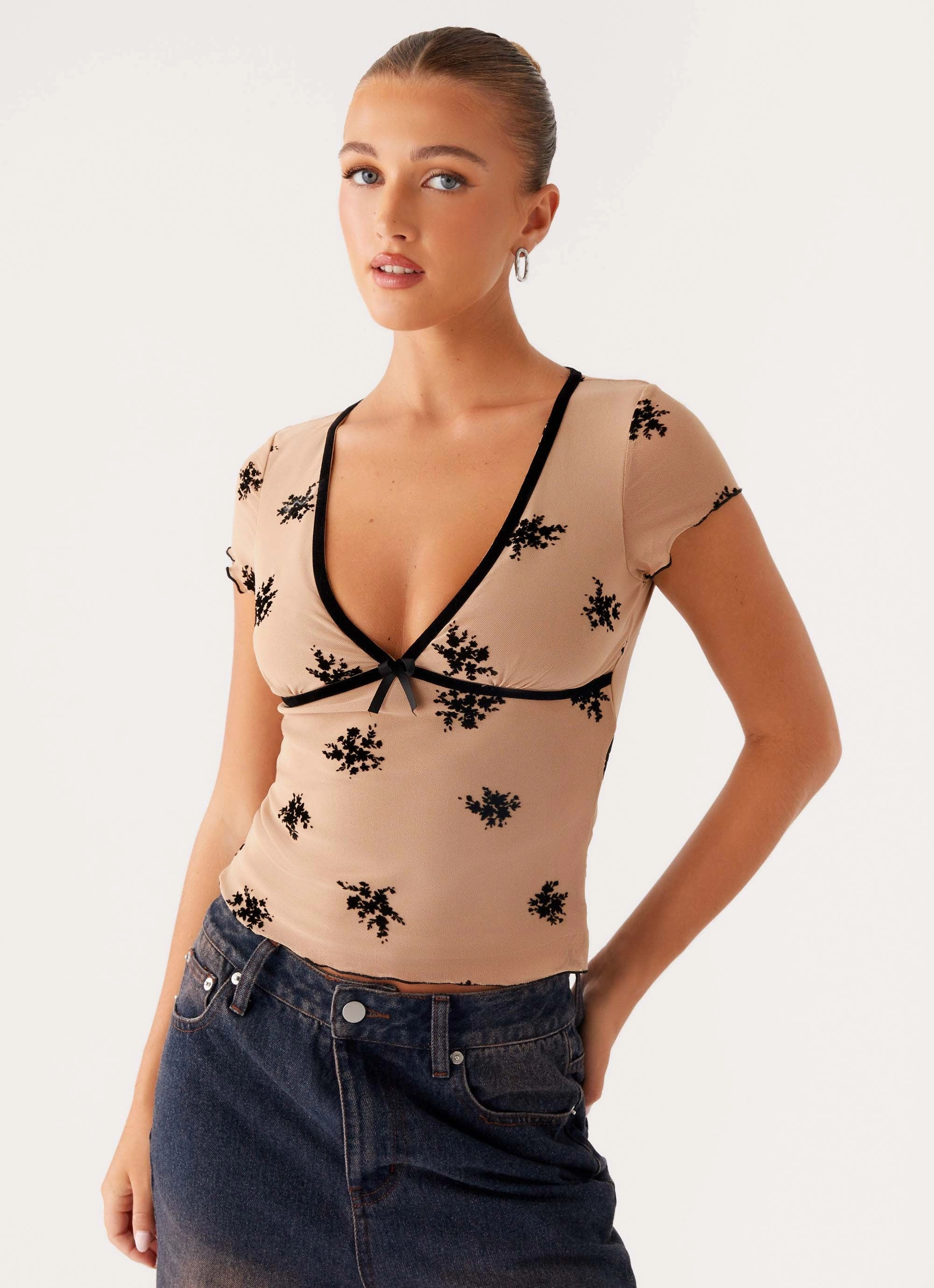 Rocca Top - Nude Active Wear Stretch Technology