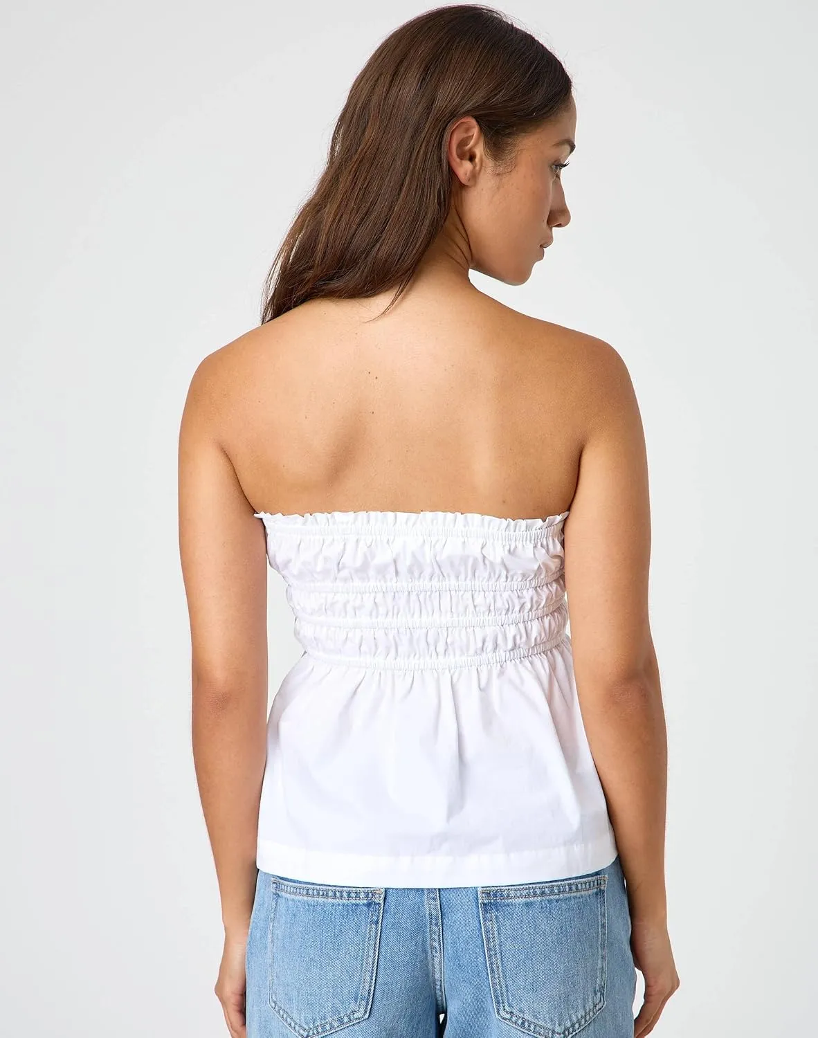 UAURORAO Women Cute Ruched Tube Top Strapless Tiered Smocked Backless Bandeau Top Flared Ruffle Hem Cropped Tank Tops