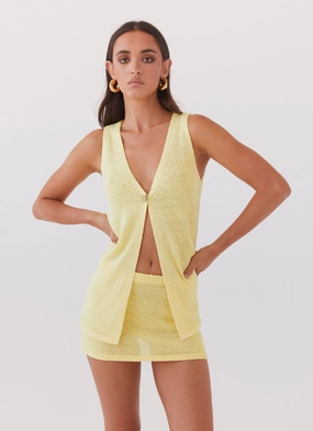 Ultimate Comfort Capri Glow Knit Top - Canary Cool and Breezy Capri Glow Knit Top - Canary