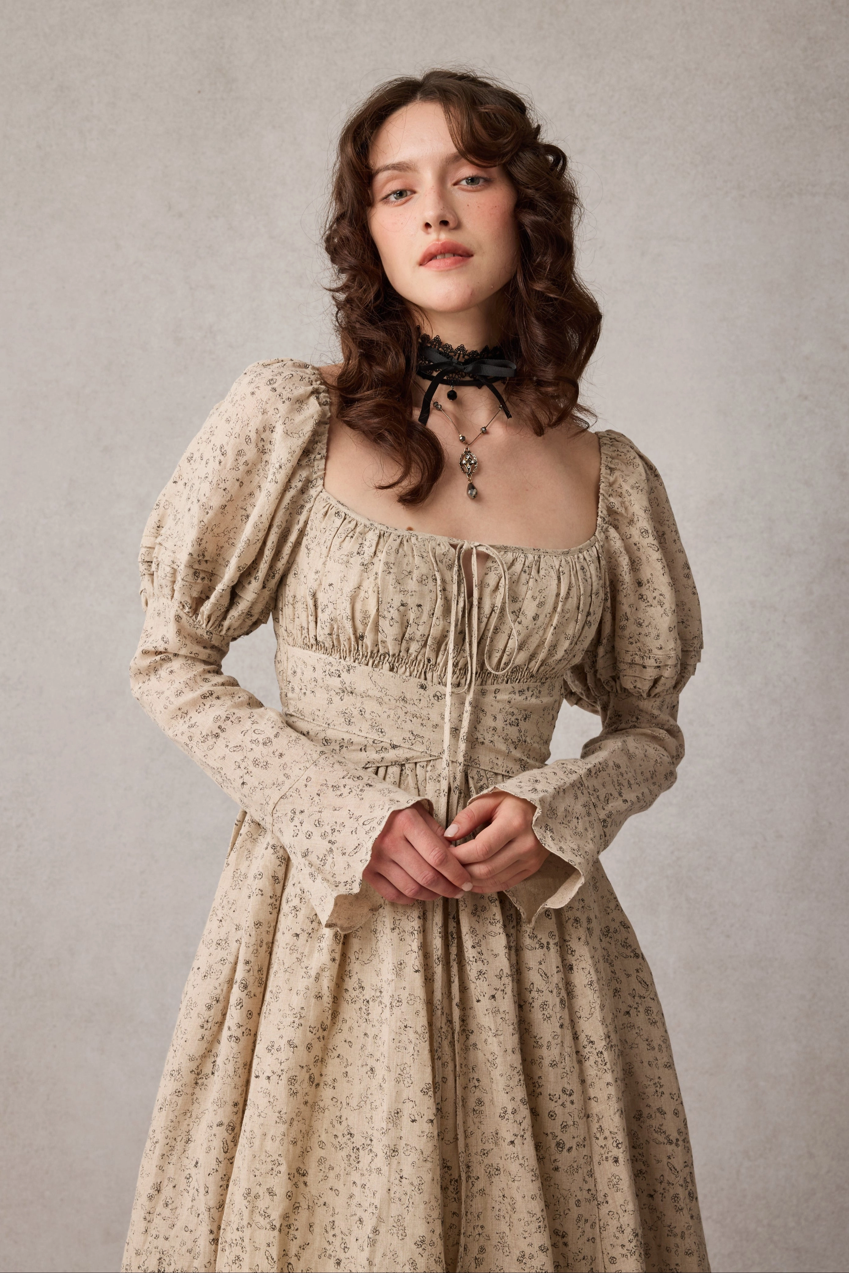 Smooth Zipper Track Paisley 11 | Elegant Floral Linen Dress