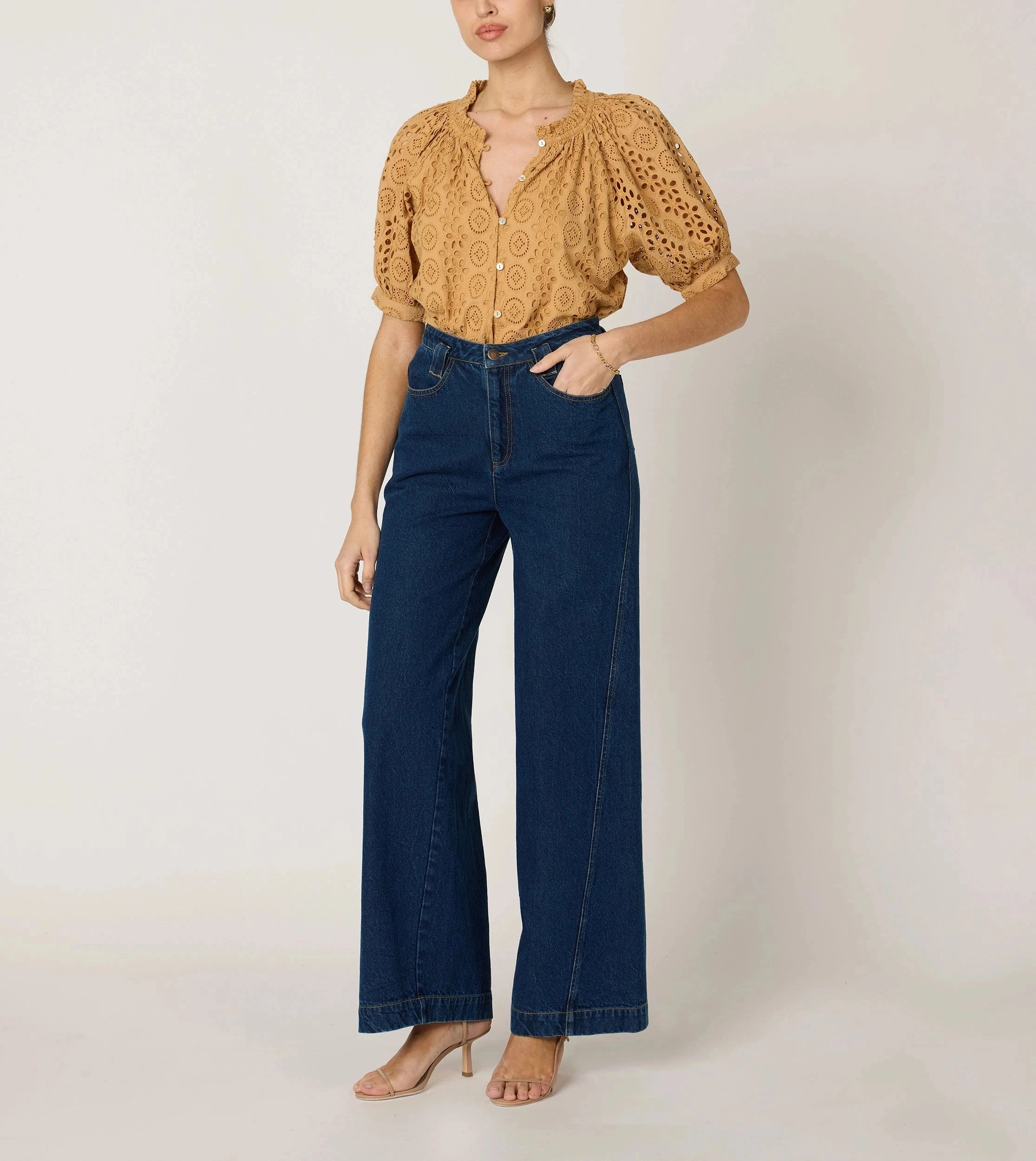 Kate Blouse | Wheat Stretch Fit Engineering Adjustable Hem
