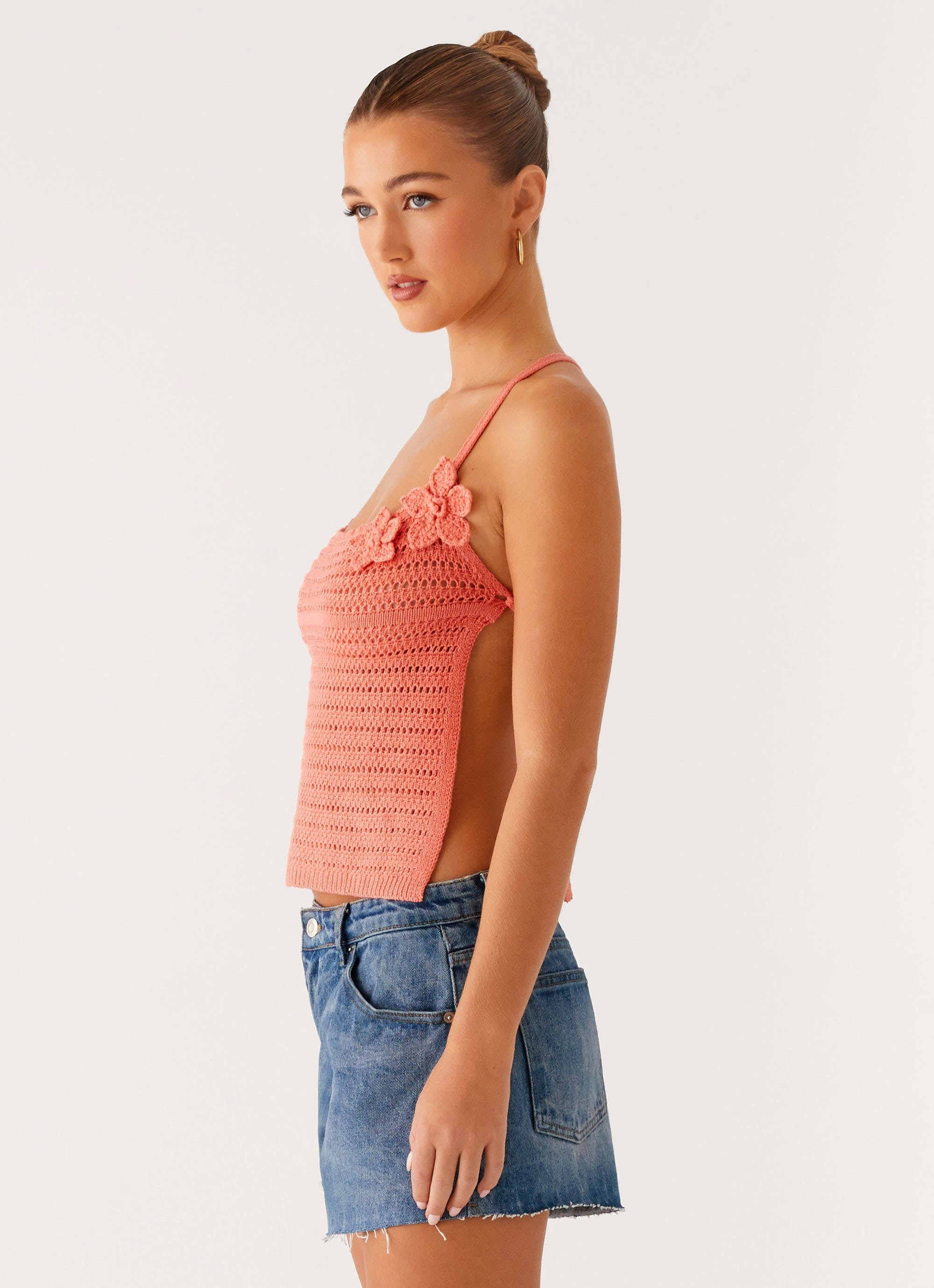 Heat Regulating Fabric Kia Cross Back Top - Coral
