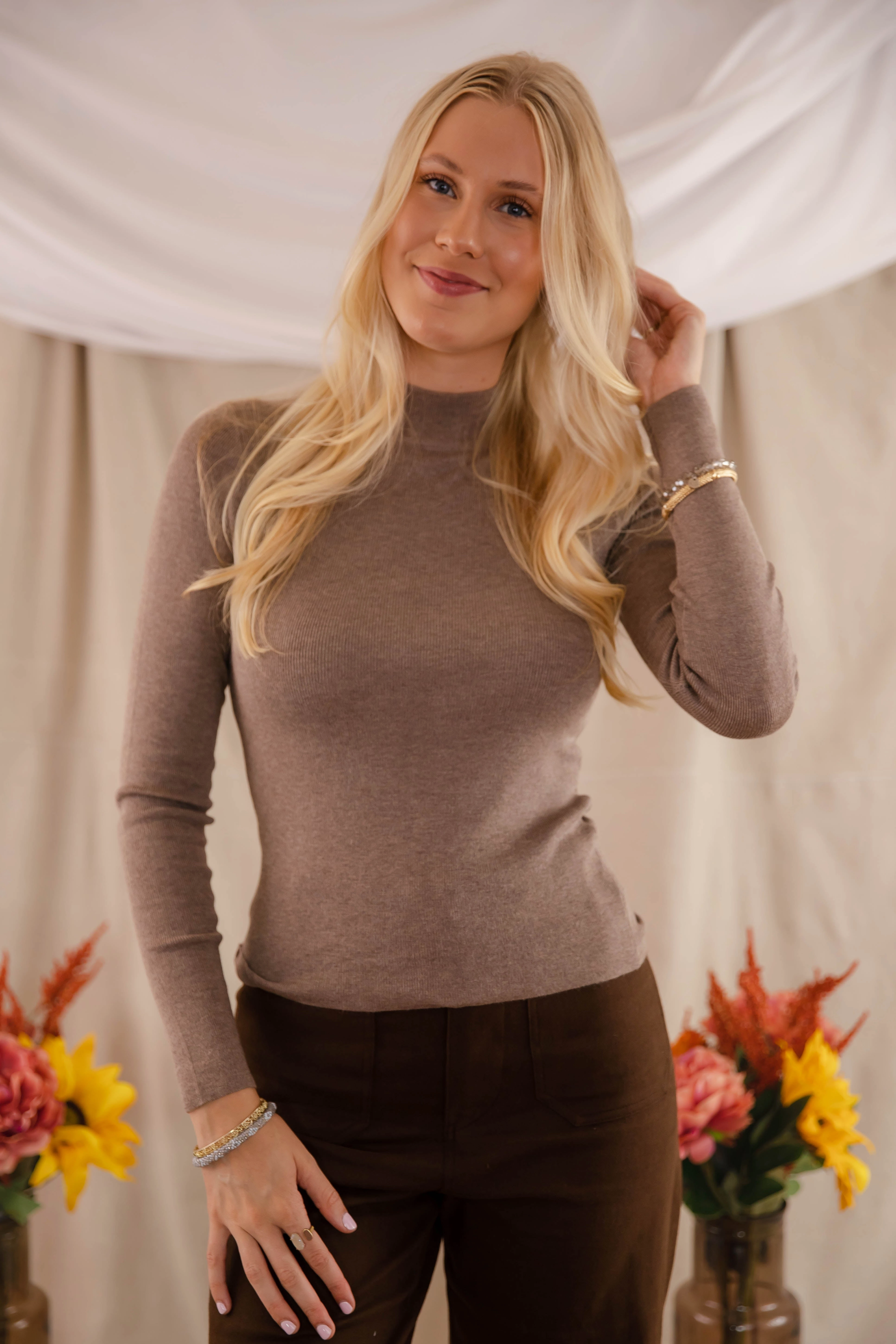 SoftTouchBrushedInterior Underneath This Persona Ribbed Top-Mocha