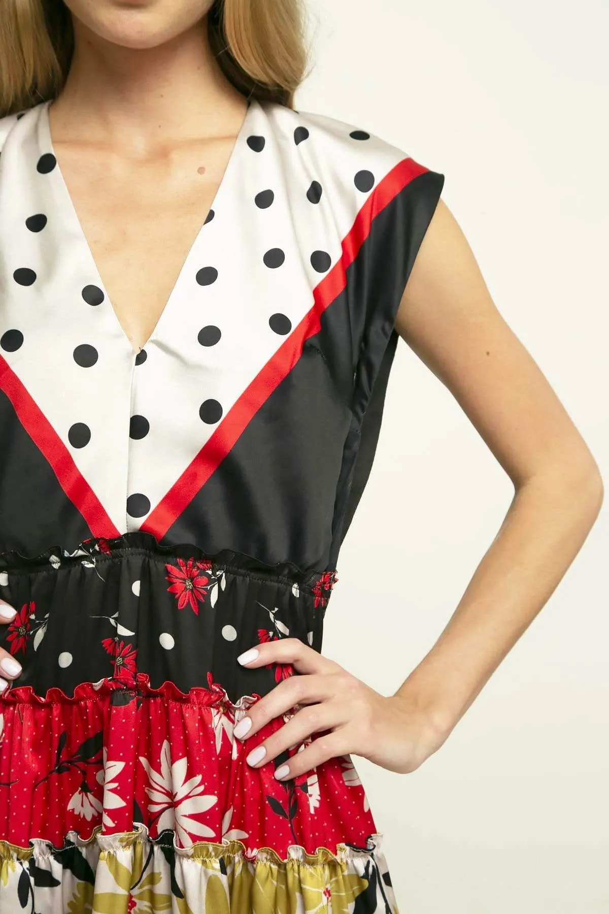 Strata Dress - Dessert Daisy City Style