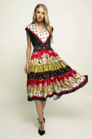 Unique Goods Strata Dress - Dessert Daisy Strata Dress - Dessert Daisy Minimalist Waist Trendy Waistband