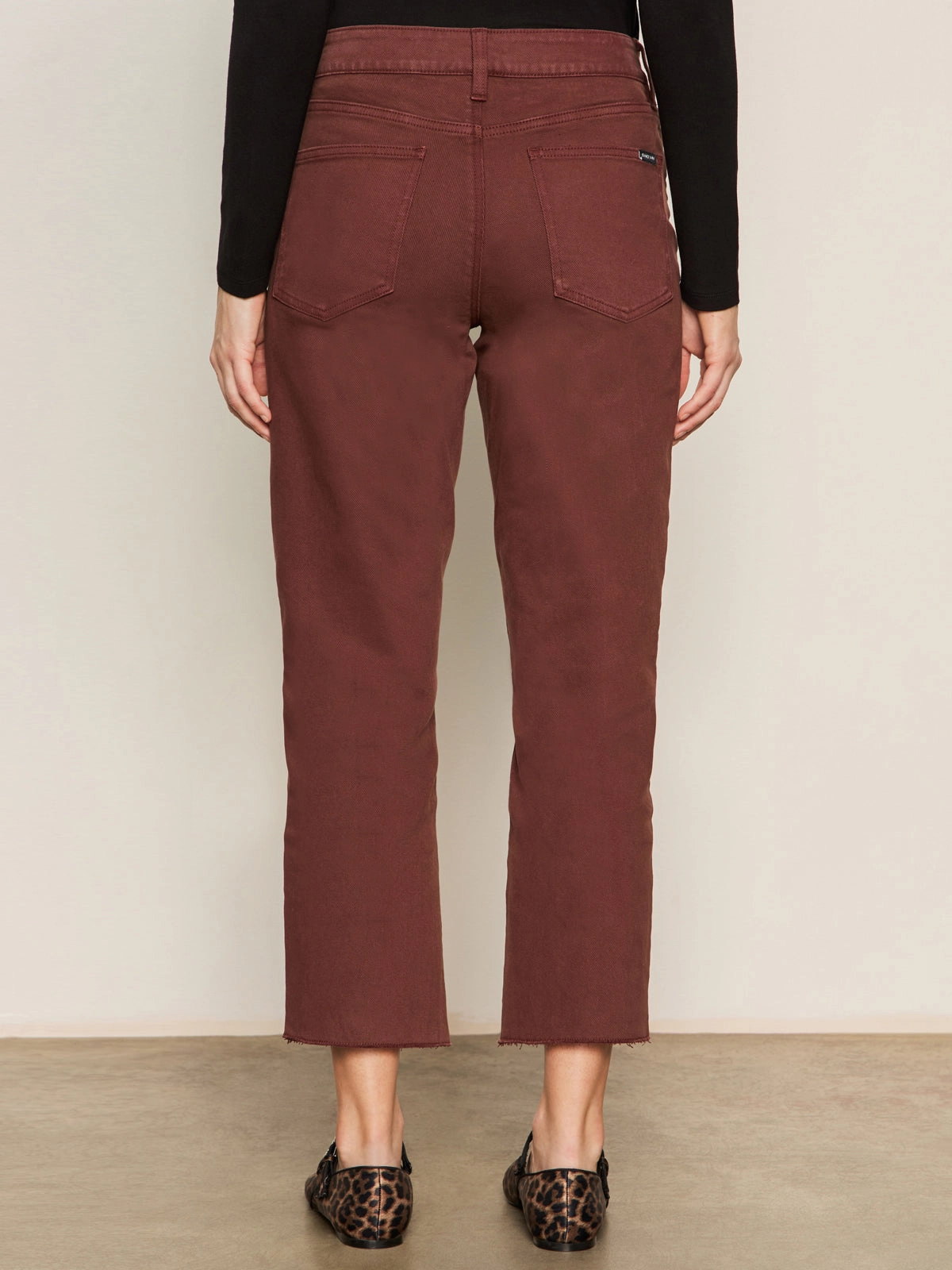 Water-resistant HiddenPockets Cadence 90's Straight Crop Jean Chicory