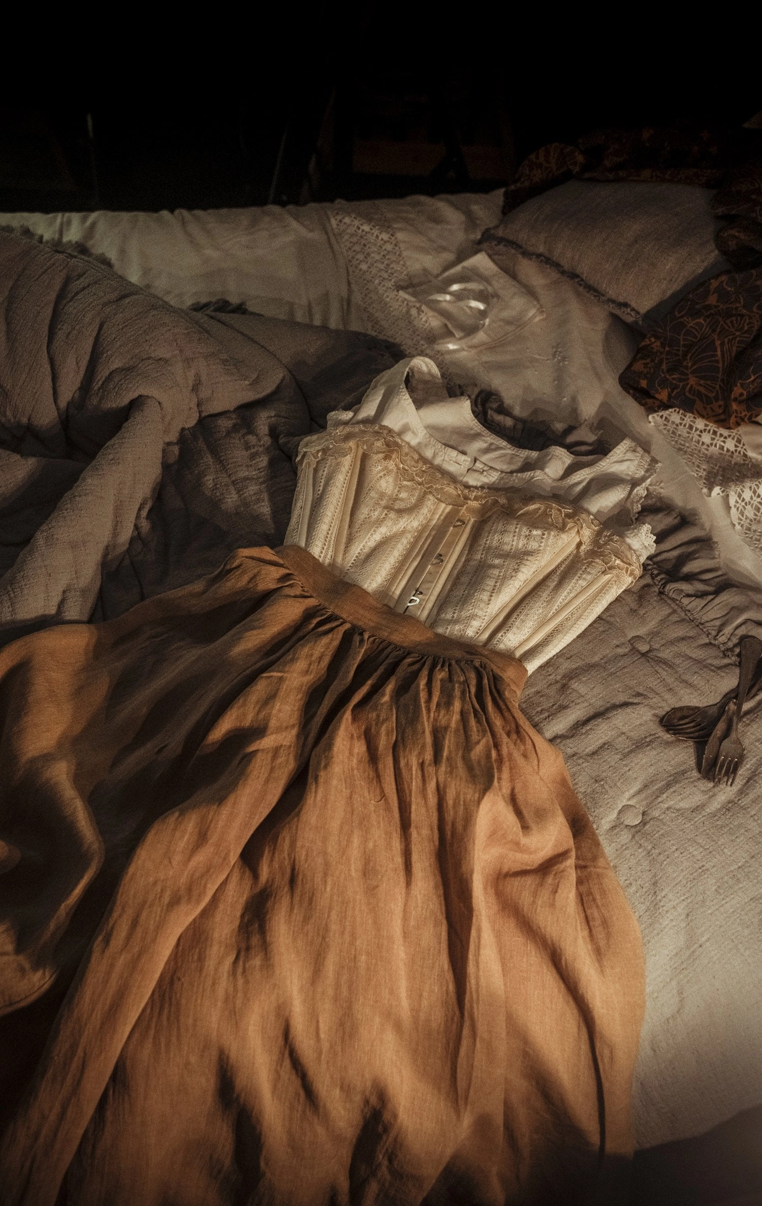 Poppy 23 | Nude linen skirt LightweightInsulation Warm Essentials