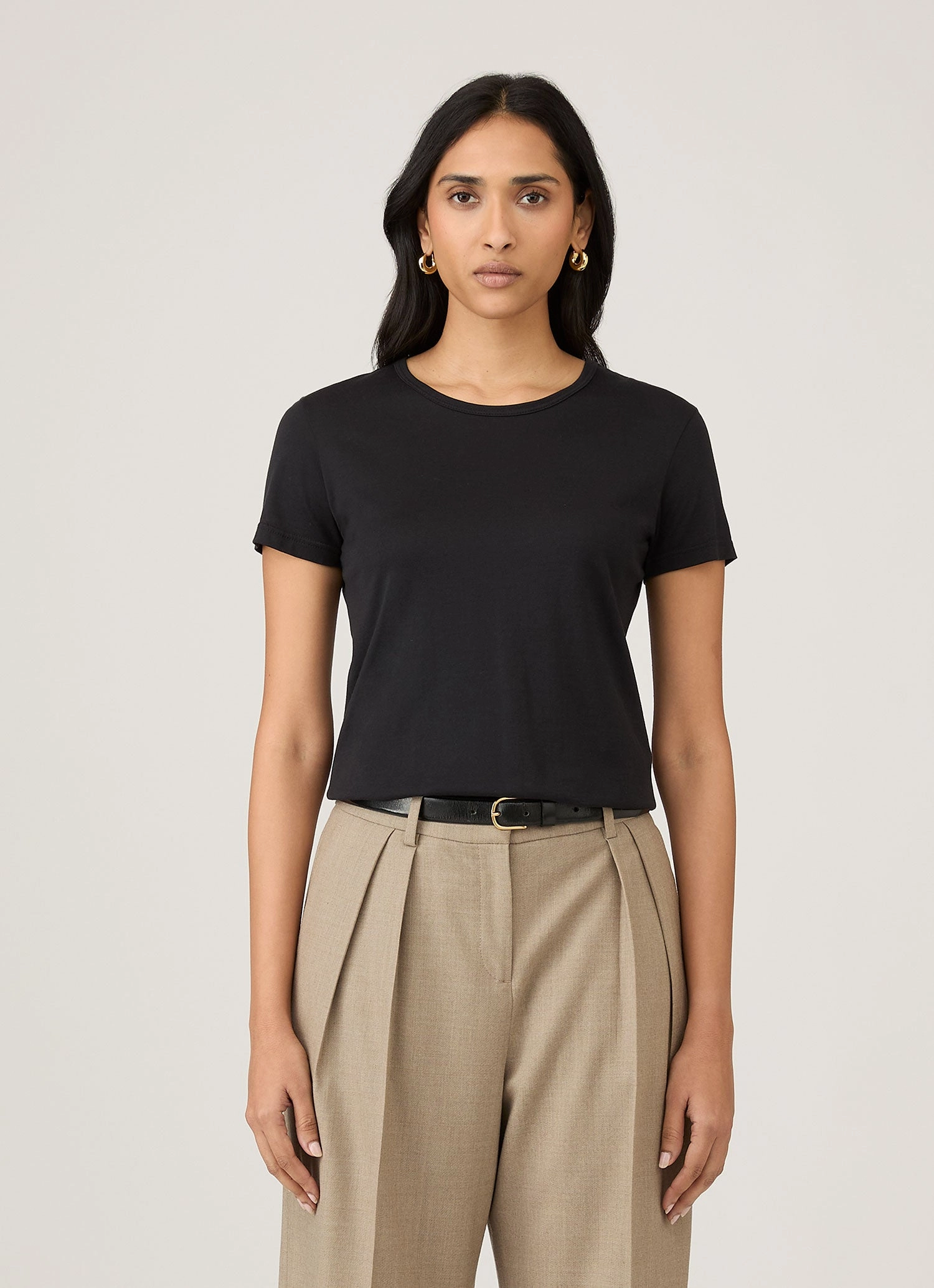 Women's Classic T-shirt in Black All-Weather Wear in demand