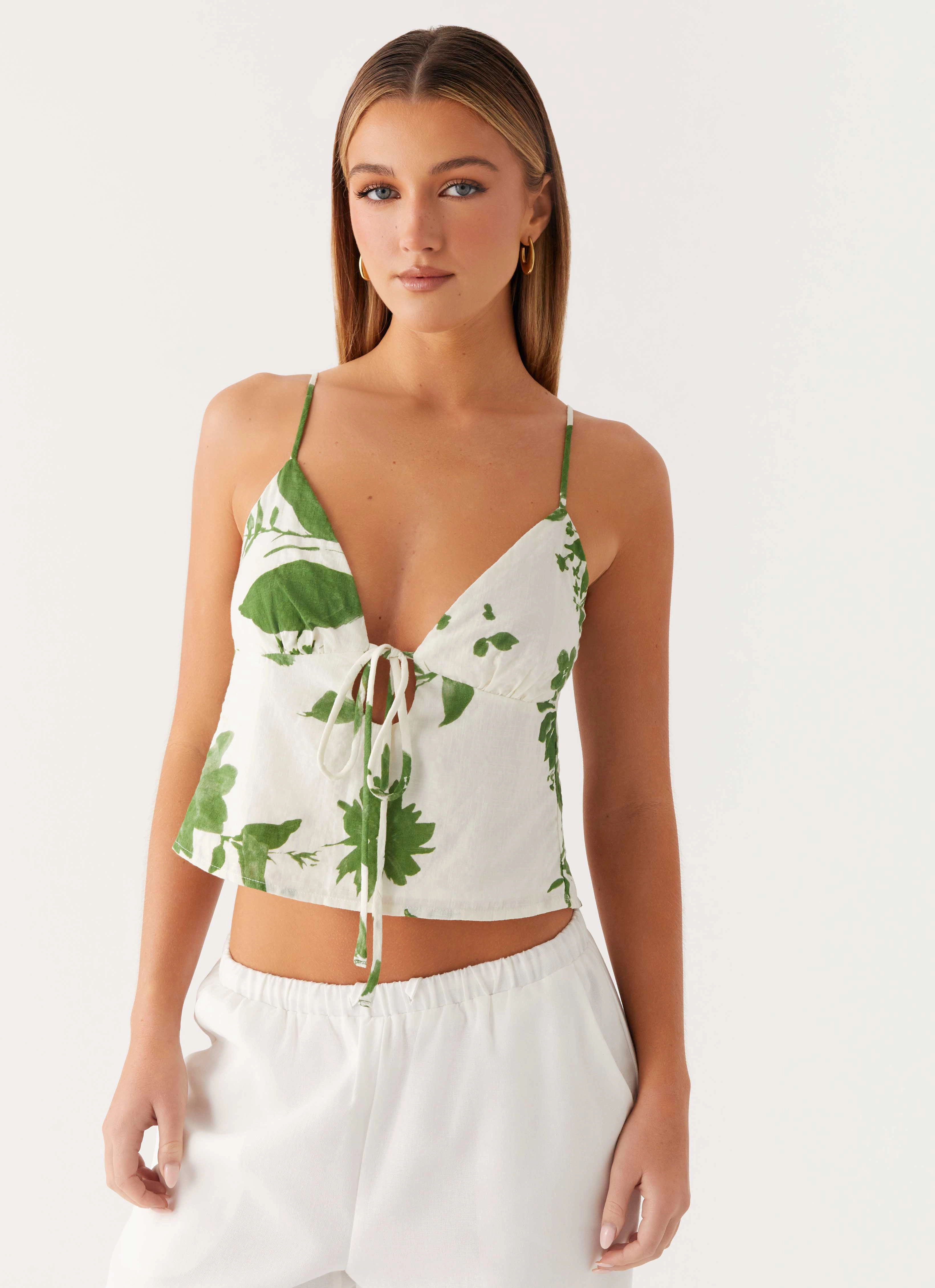 Faela Cami Top - Verdant Bloom TaglessCollar Tagless Labeling