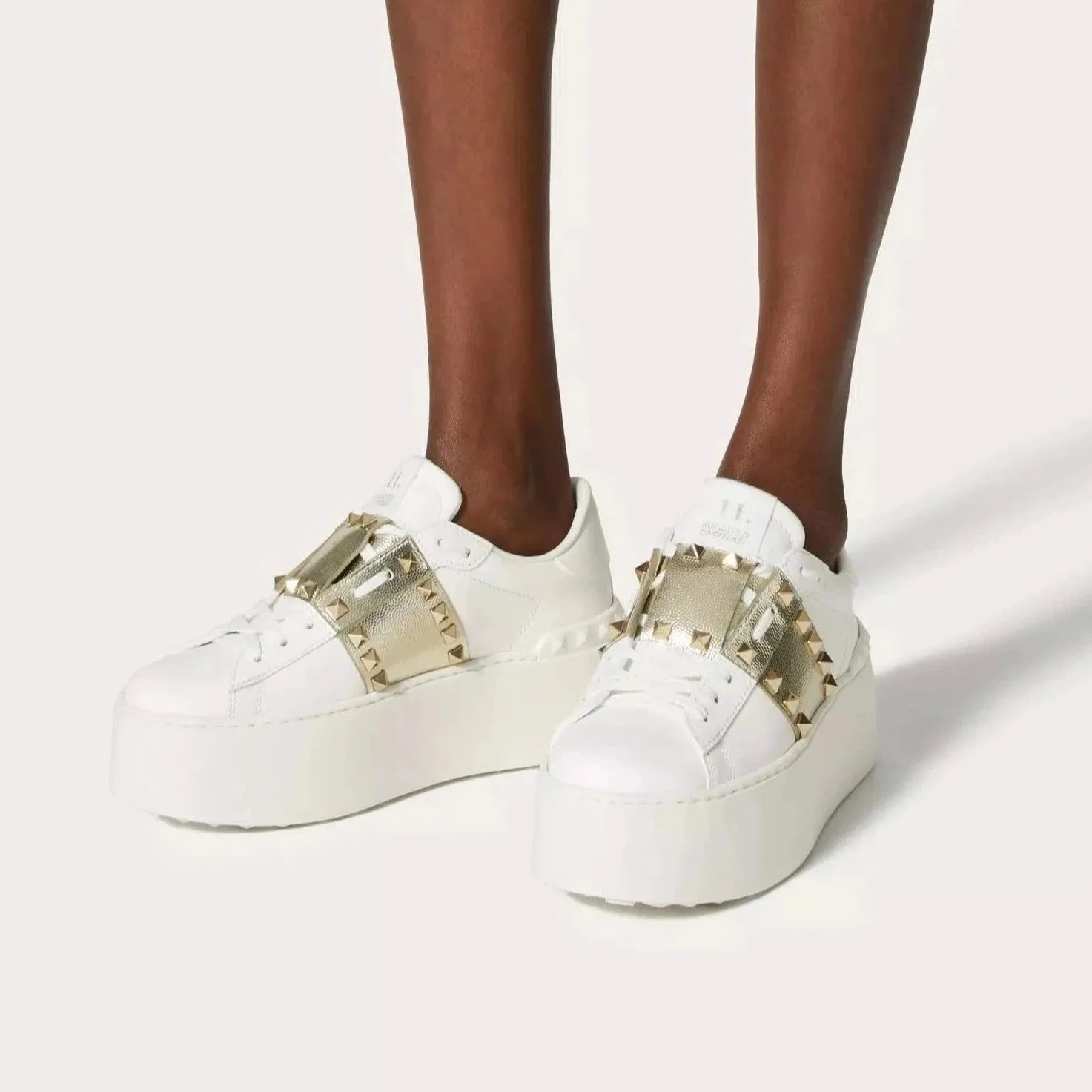 Valentino Garavani Rockstud Untitled Leather Platform Sneakers