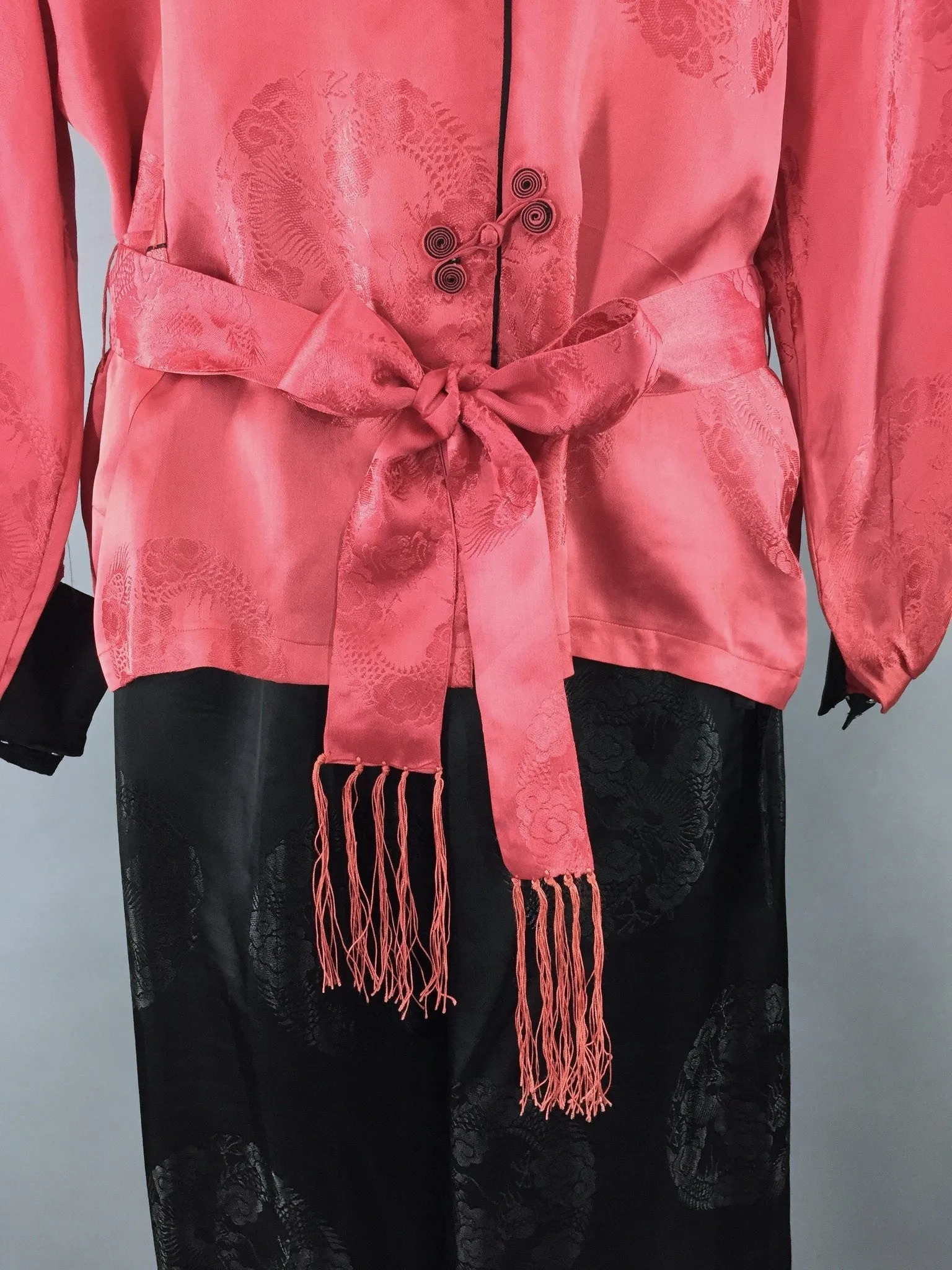 Vintage 1930s Silk Pajamas Set / Rose Red & Black Asian /  Fits L to XXL