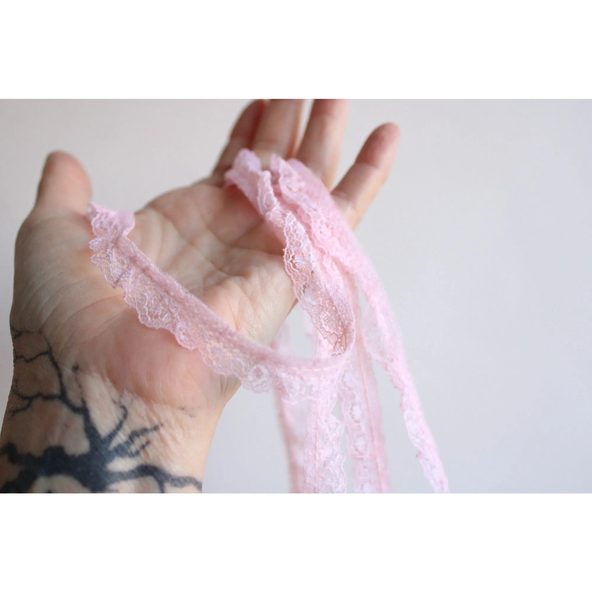 Vintage Pink Ruffled Picot Trim, 4 yards,  1/2" wide