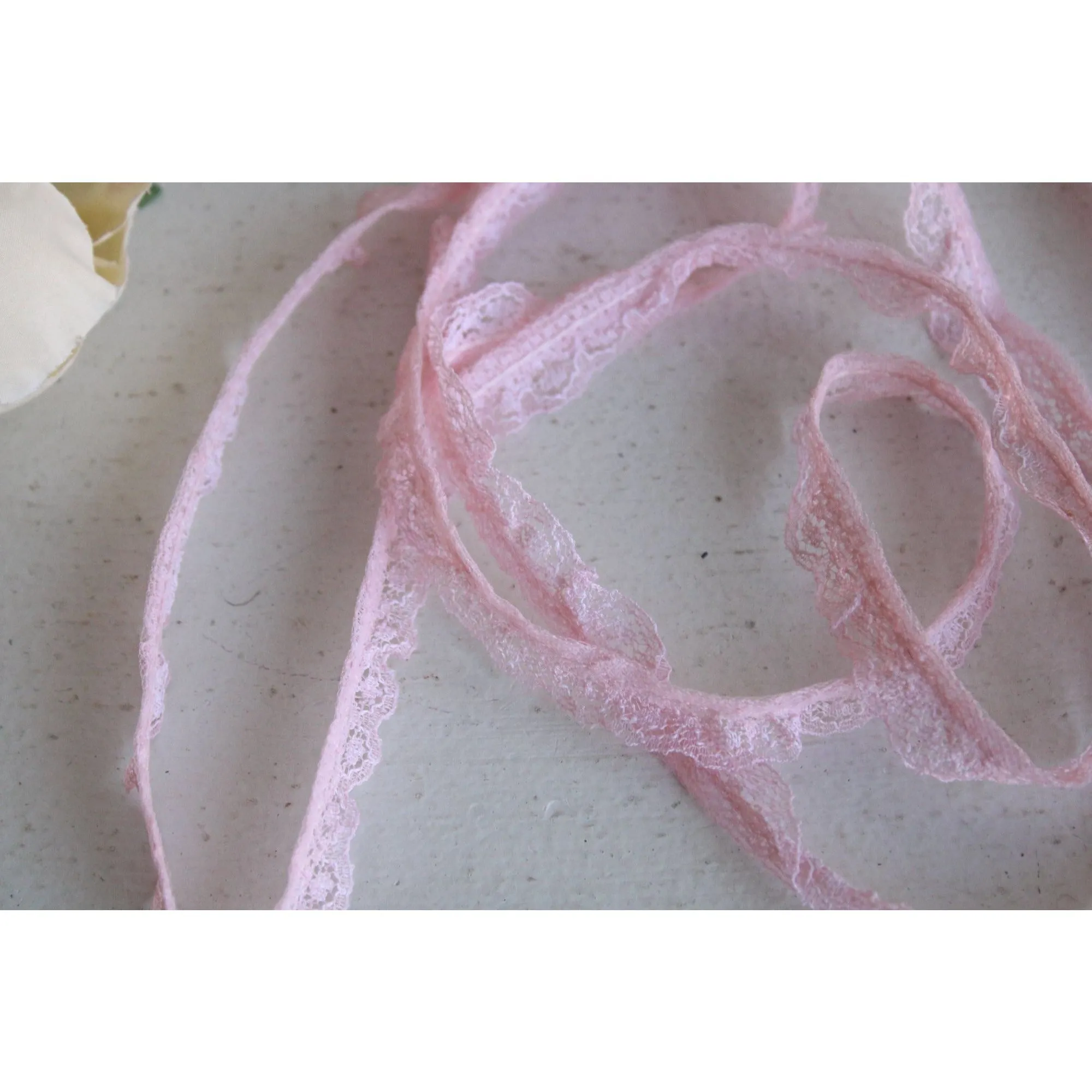Vintage Pink Ruffled Picot Trim, 4 yards,  1/2" wide