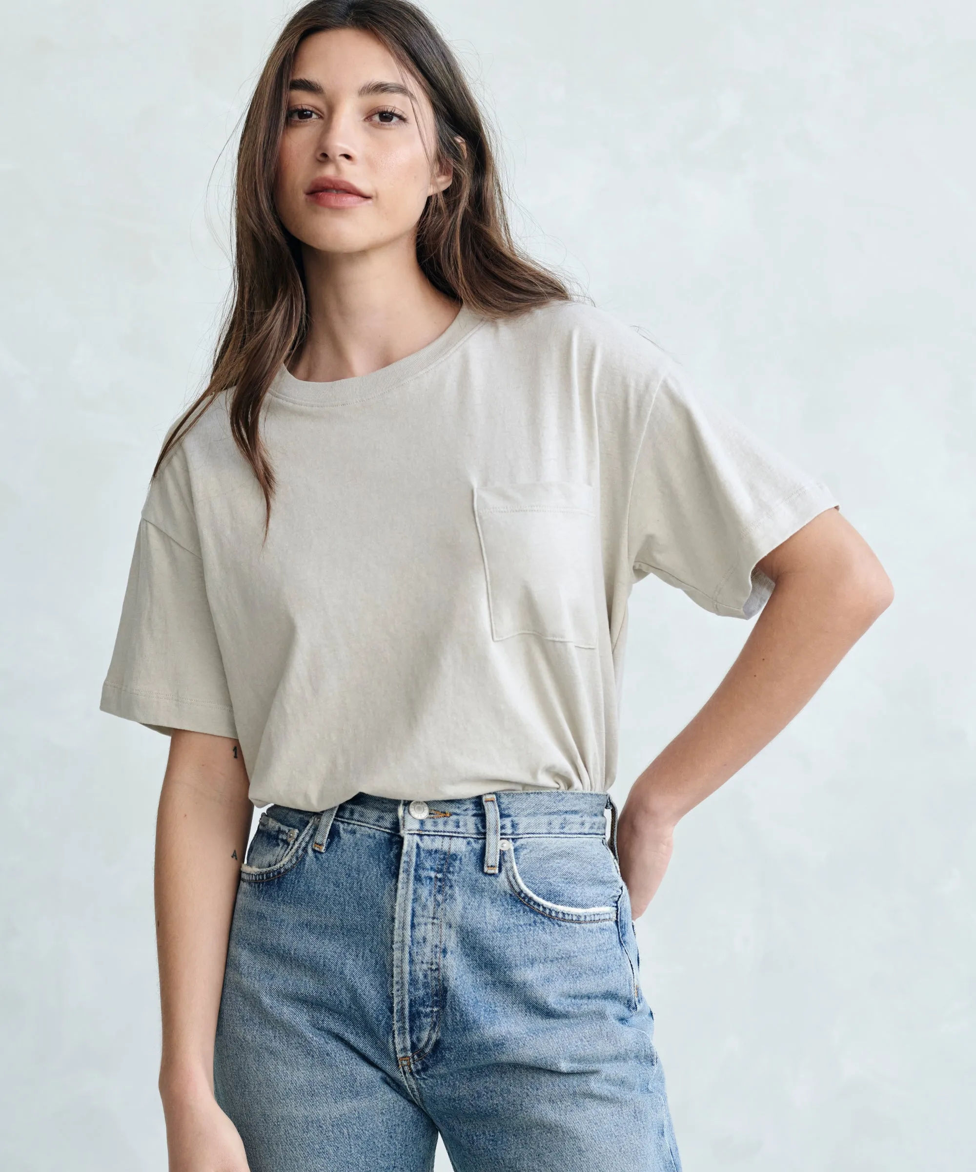 Comfortable Look Vintage Pocket Tee