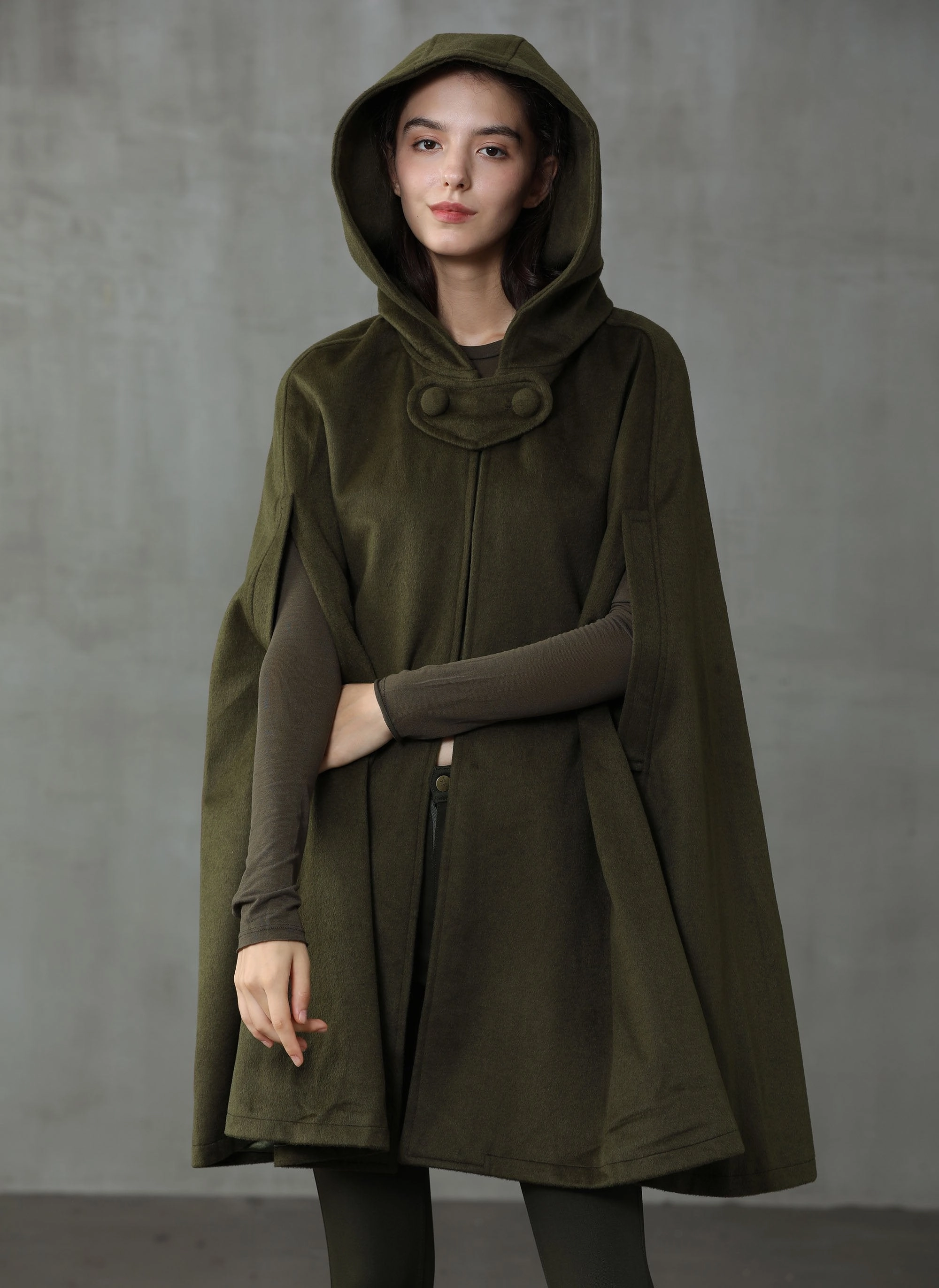 Classic Movement The New Yorker | Hooded Cashmere Cape