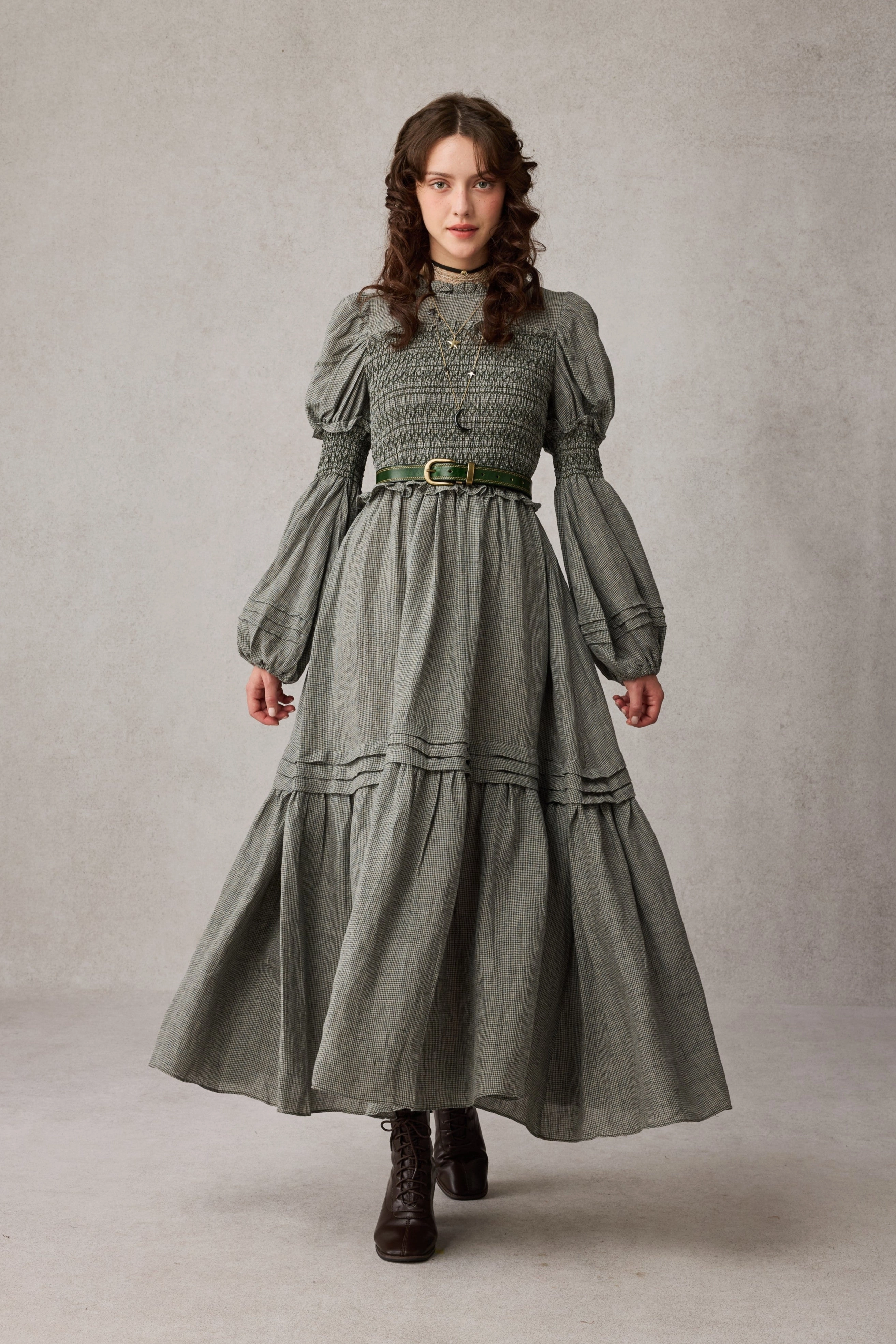 Jane 33 |Edward Smocking Linen Dress Chemise All Day Comfort Design High Loft Insulation