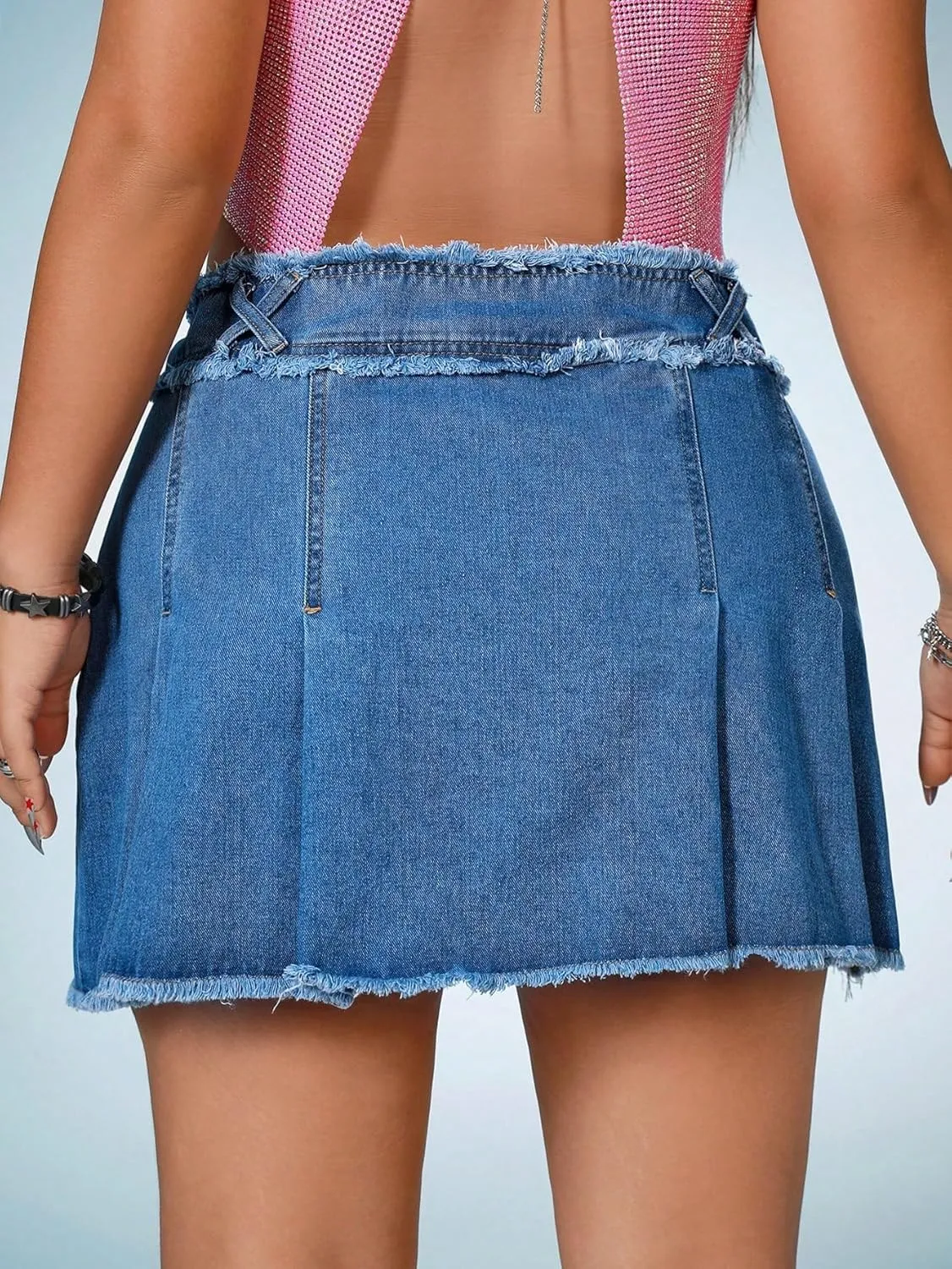 WDIRARA Women's Raw Trim Pleated Plus Size High Waisted Button Front Casual Mini Denim Skirts