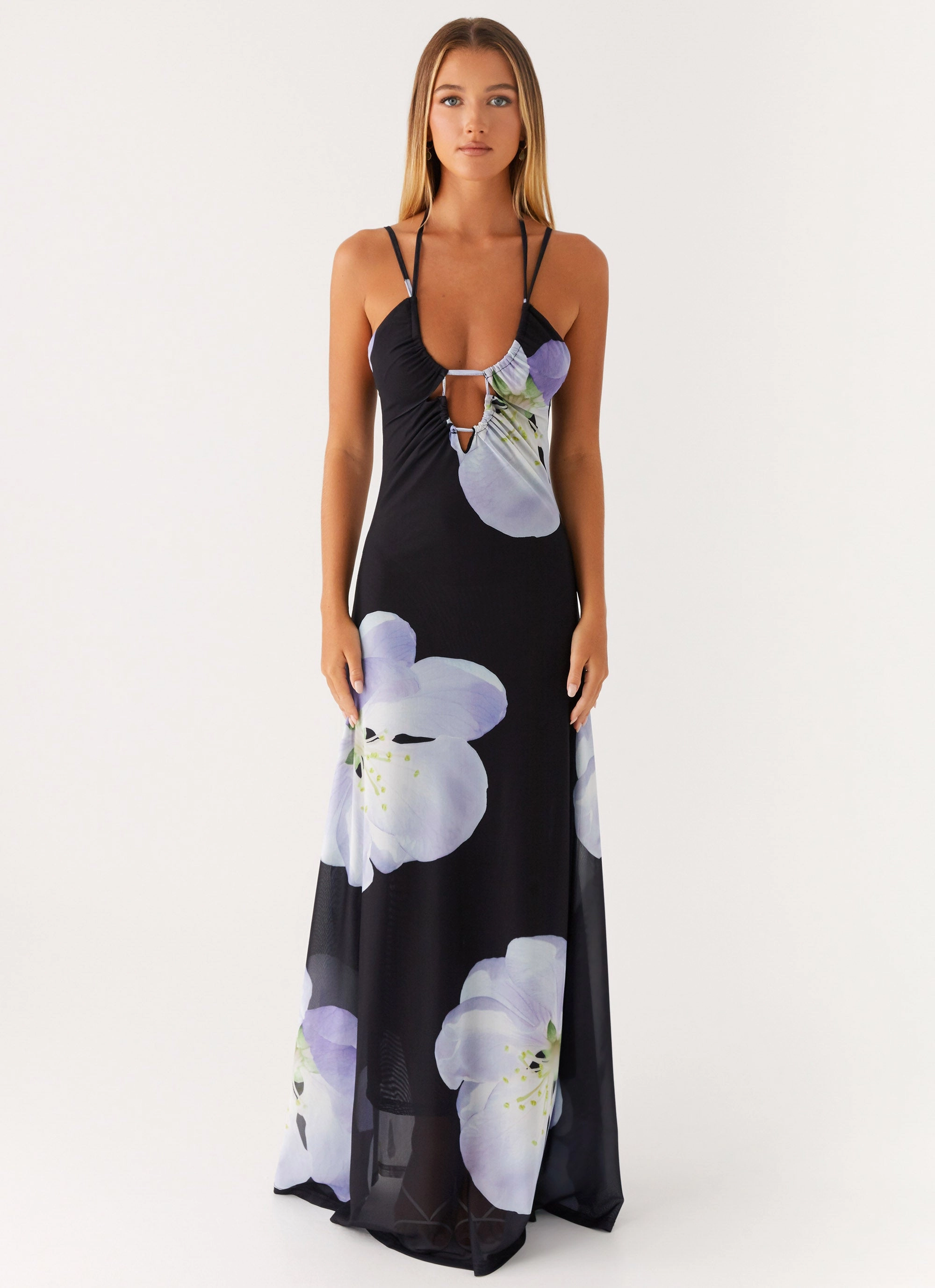 Dreamy Simplicity Fashion-forward day dress Enrika Maxi Dress - Flower Print