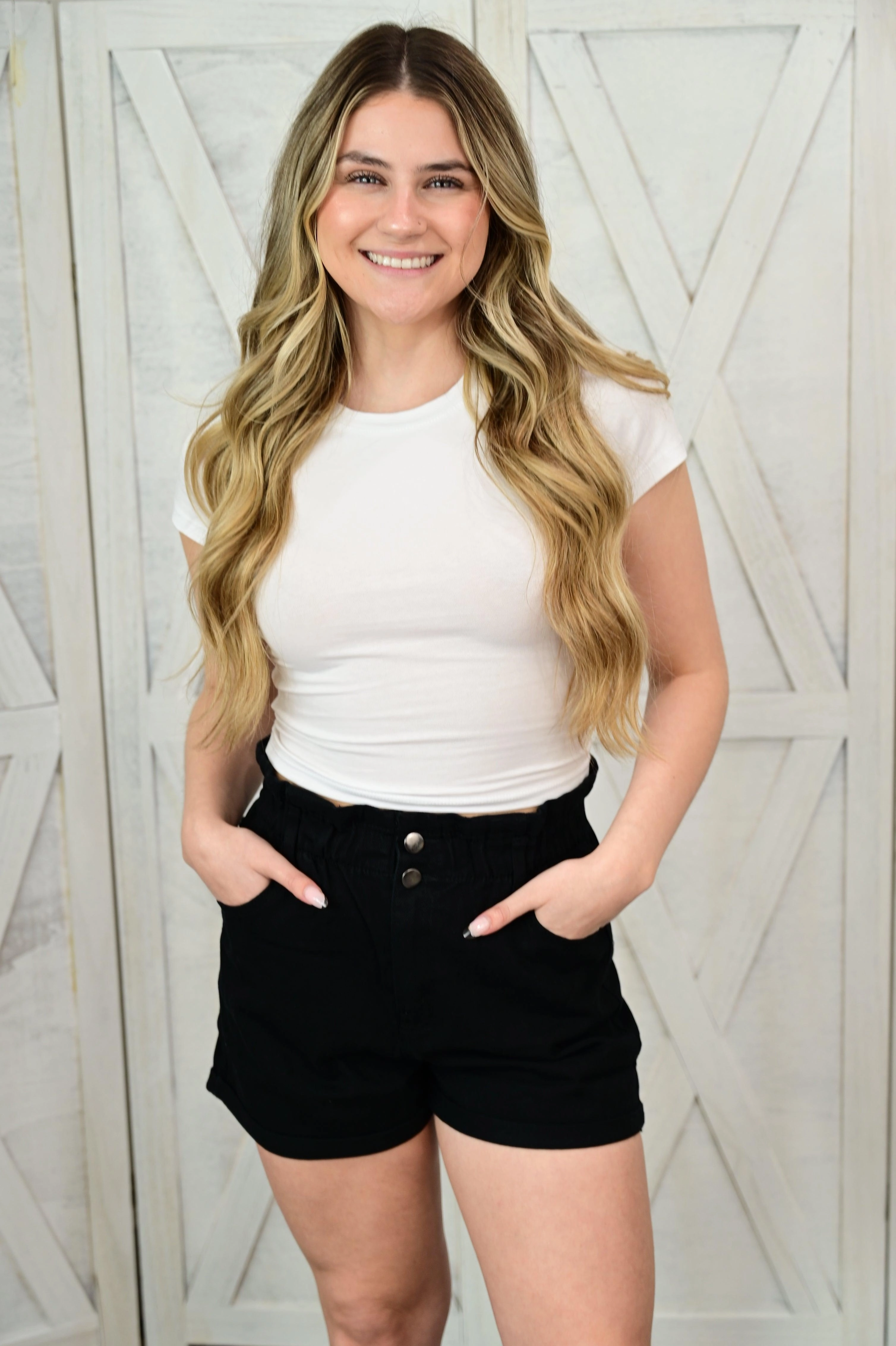 Nora Double Buttoned Waistband Denim Shorts slim fit Tiered hem