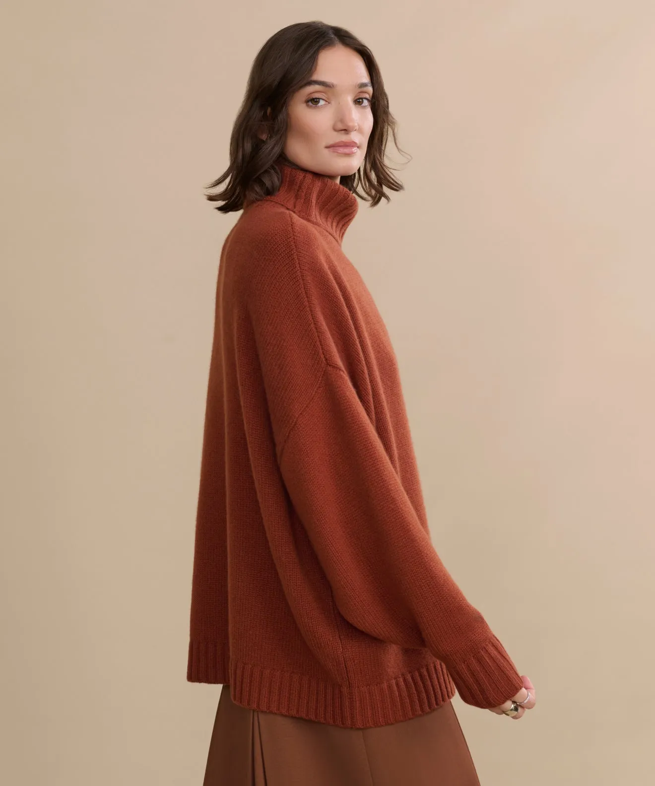 Cashmere Porter Turtleneck SustainableBlend Minimalist Collar