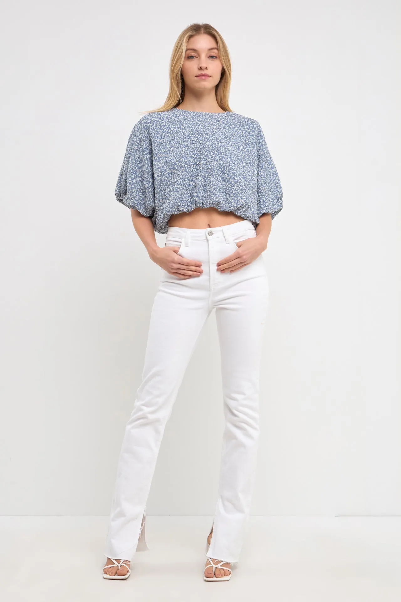 Women Woven Cropped Puff Blouse