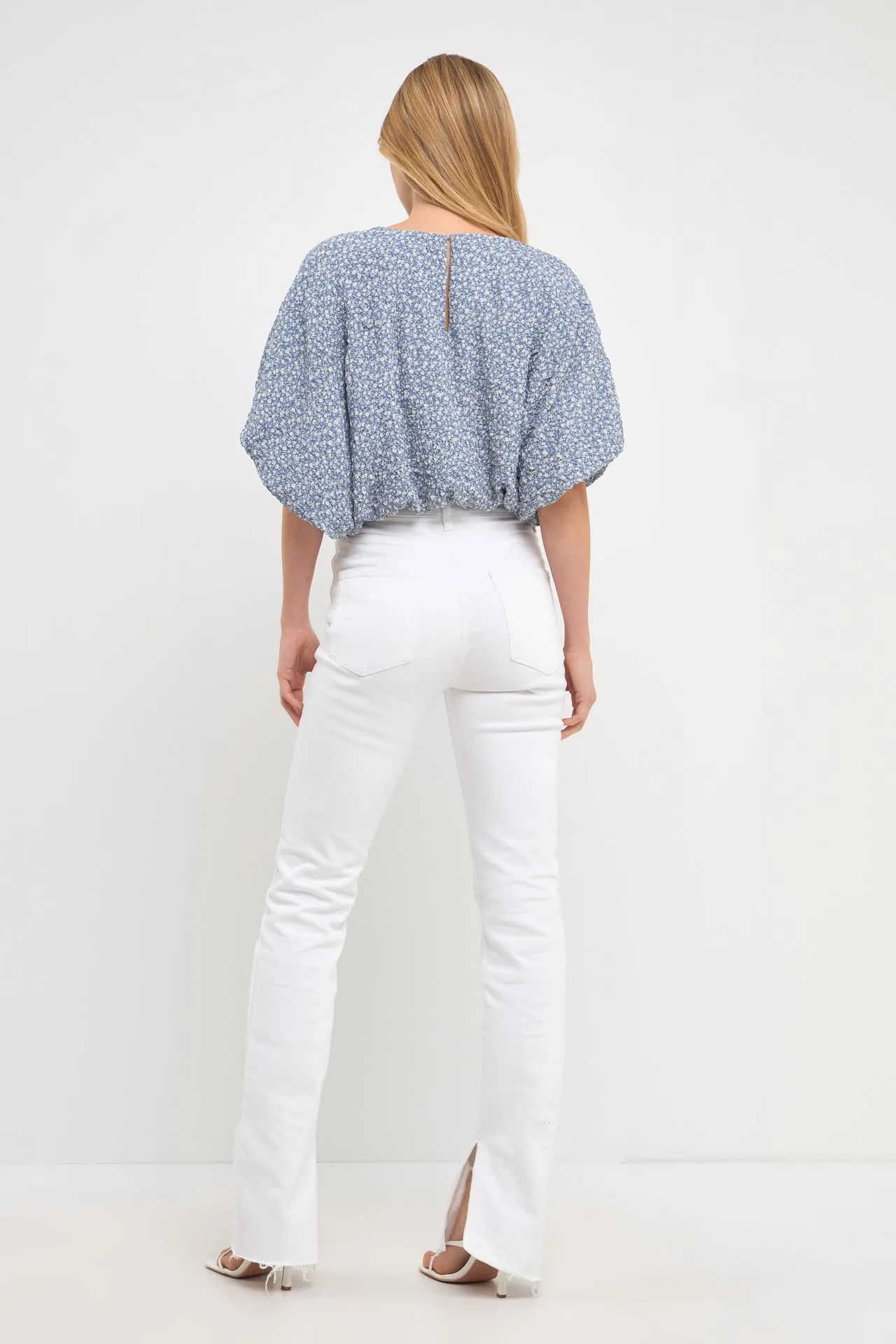 Women Woven Cropped Puff Blouse