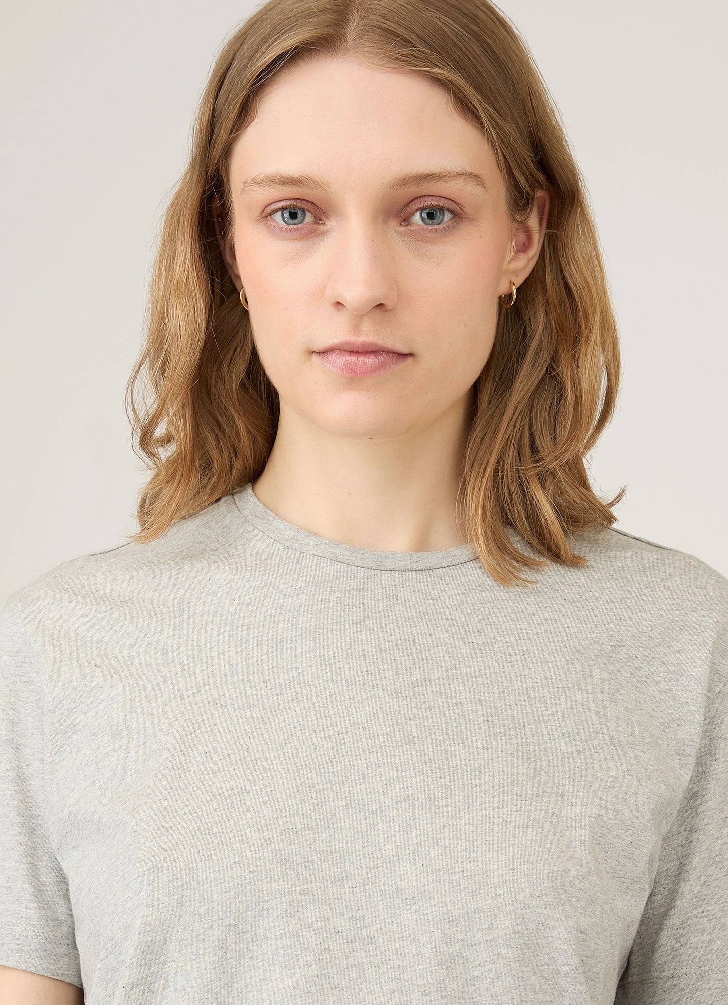 Fashion Top Sports Outfit Women's Boy Fit T-shirt in Grey Melange