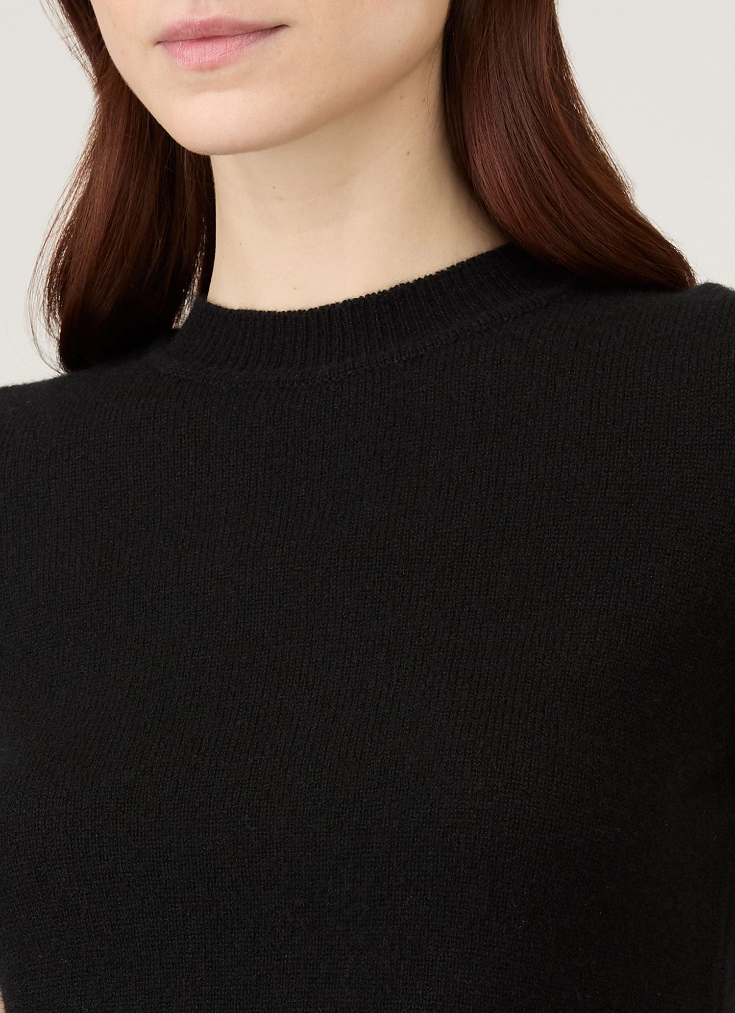 Office Comforted Women's Cashmere T-Shirt in Black