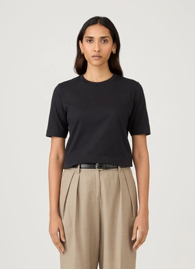 Women's Mid Sleeve T-shirt in Black Breathable Flex Urban Trend Look Women's Mid Sleeve T-shirt in Black