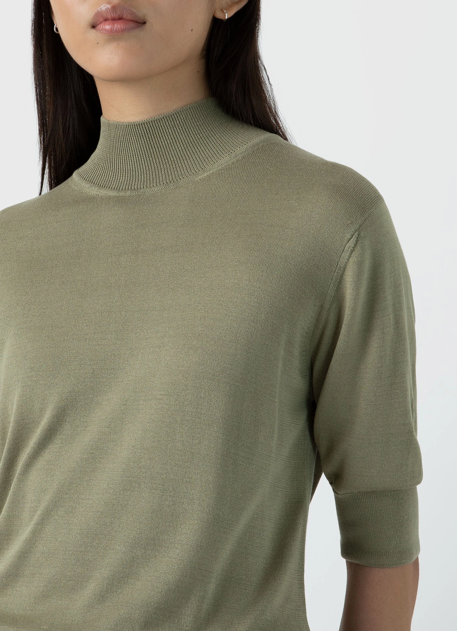 City Comforted Women's Mulberry Silk Mock Neck Top in Pale Khaki