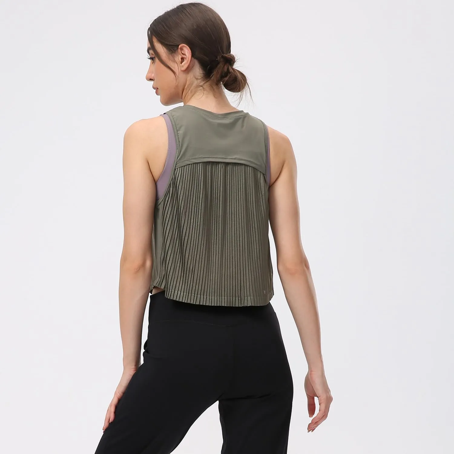 Women's Pleated Cropped Sports Tank Tops Sleeveless Running Workout Tops Active Yoga Tops Shirts