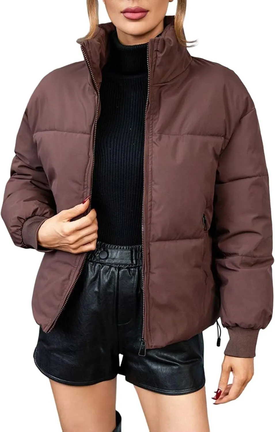 Womens Winter Quilted Jackets Long Sleeve Full Zip Puffer Jacket Short Quilted Warm Puffer Down Coat with Pocket 2024
