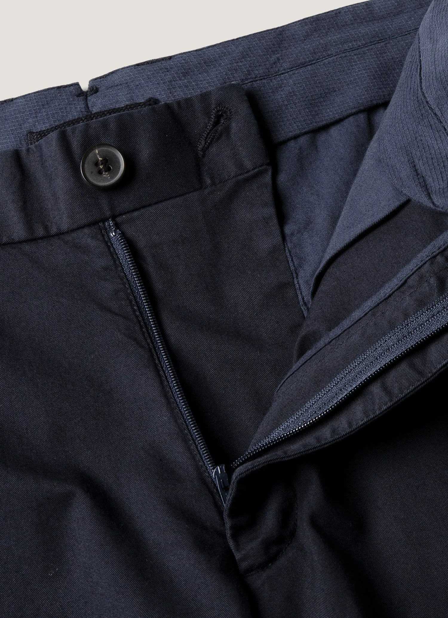 Men's Chino Shorts in Navy light feel Warm Weather Style