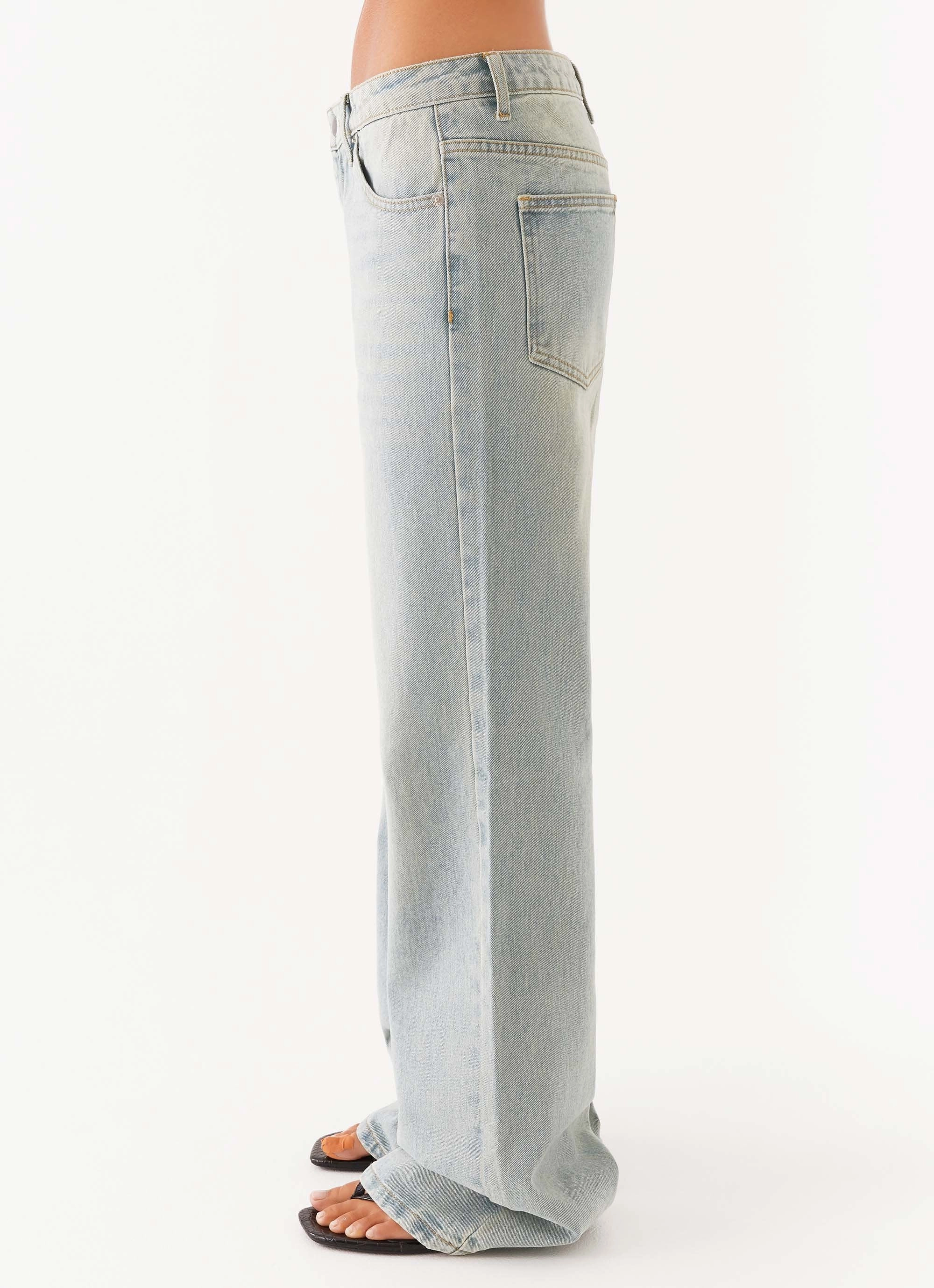 Cozy and Relaxed Light Wear Fit Matina Jean - Vintage Blue