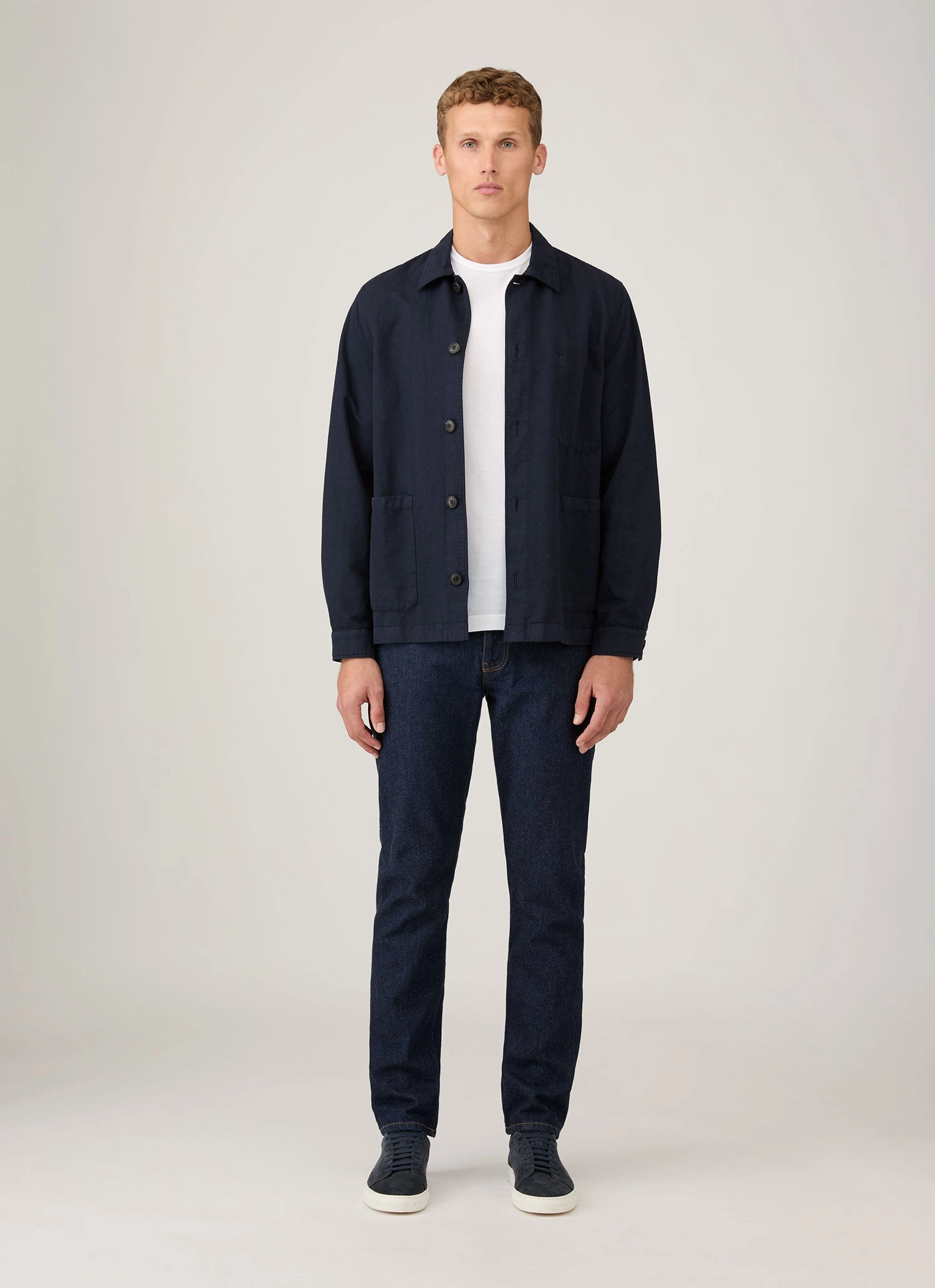 Men's Classic T-shirt in White Layer-Friendly