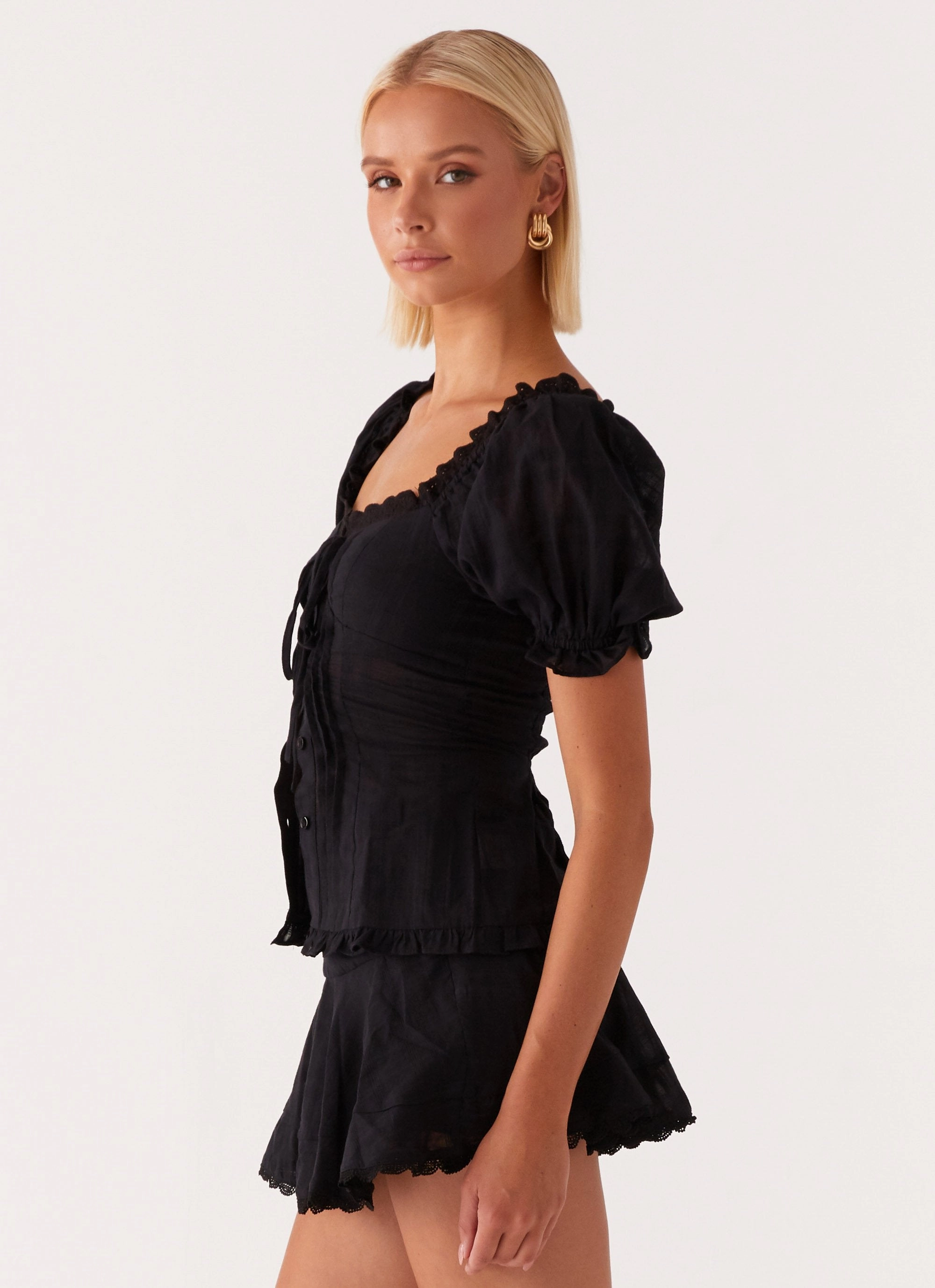 Hundred Percent Puff Sleeve Top - Black Ribbed Hem