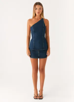 WrinkleResistant Finish Maysa Low Rise Mini Skirt - Washed Denim Maysa Low Rise Mini Skirt - Washed Denim Distressed finish Fast Move
