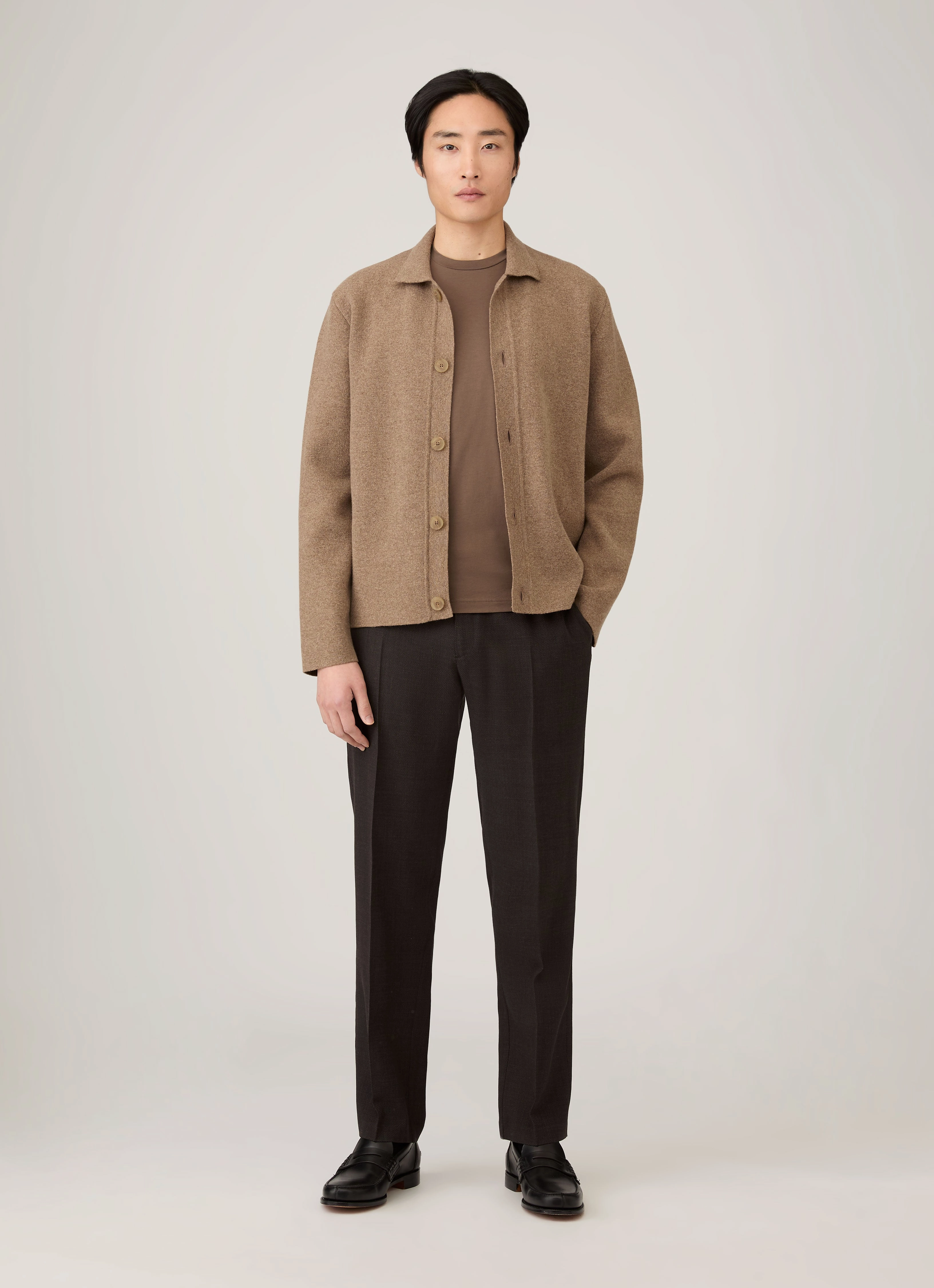 Men's Riviera Midweight T-shirt in Bark All-Season Comfort