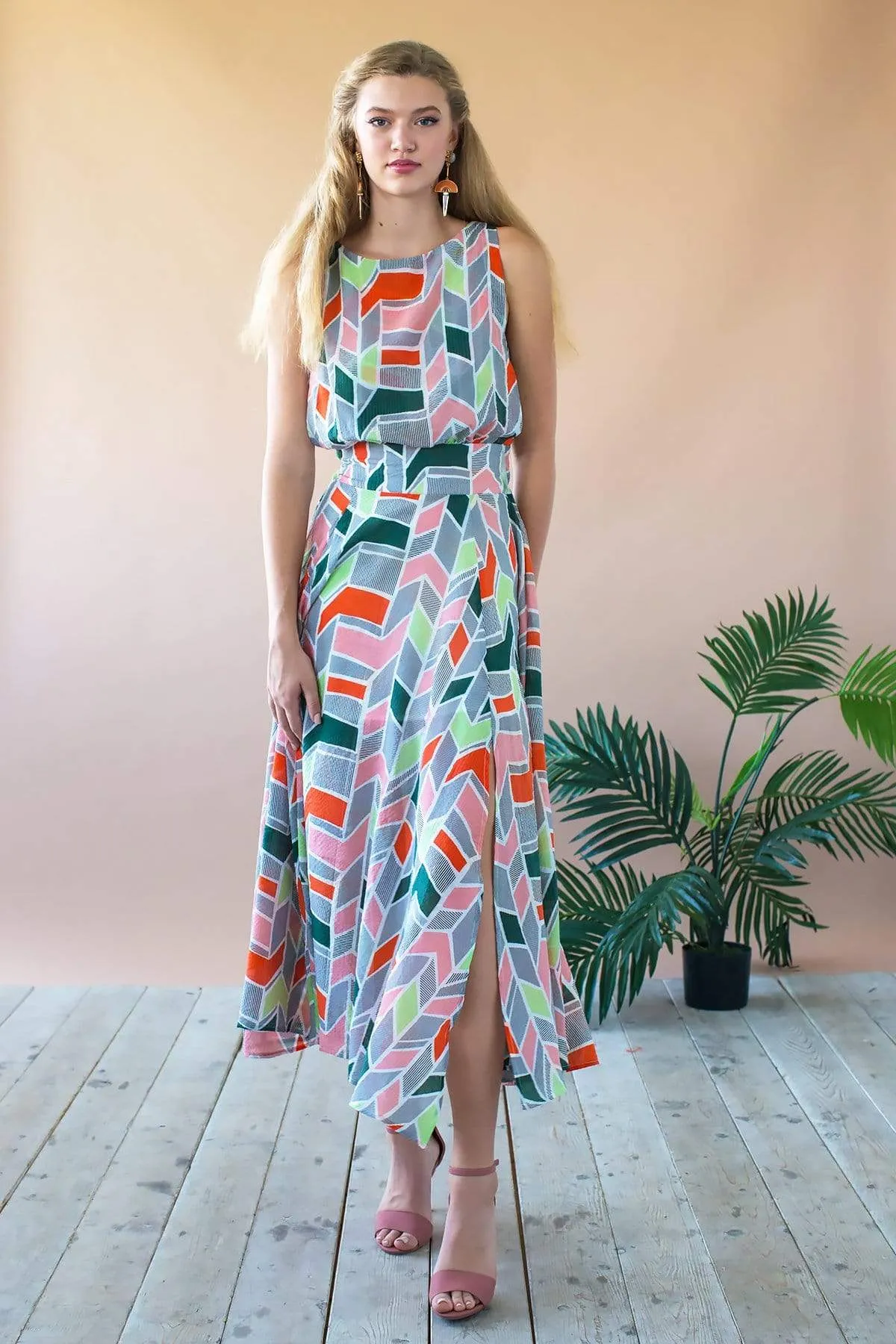 Clean Mood Xena Dress - Peach Geo