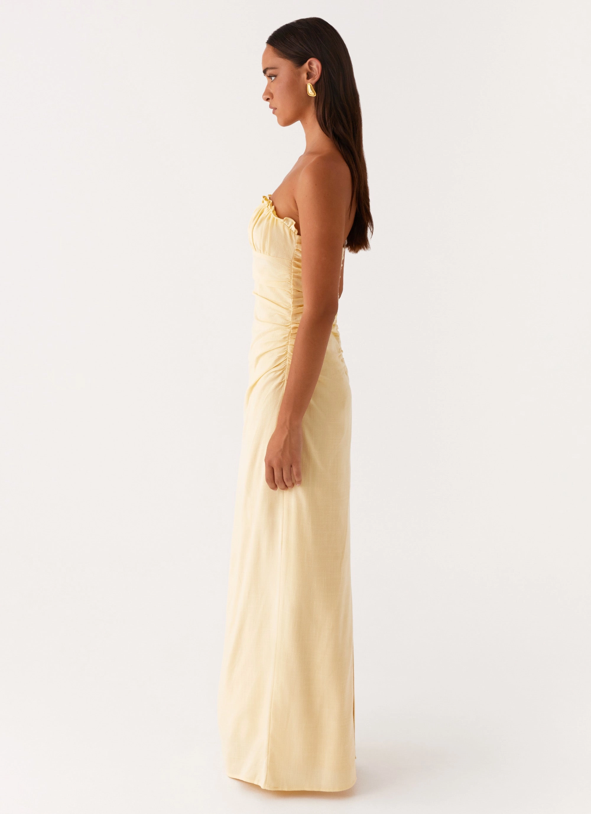 Flow Line Modern and Stylish Xena Gathered Maxi Dress - Yellow