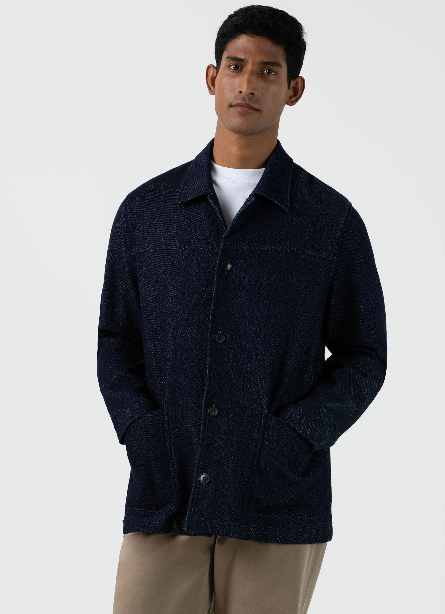 Men's Denim Chore Jacket in Selvedge Denim Thermoregulating Technology Weekend Fit