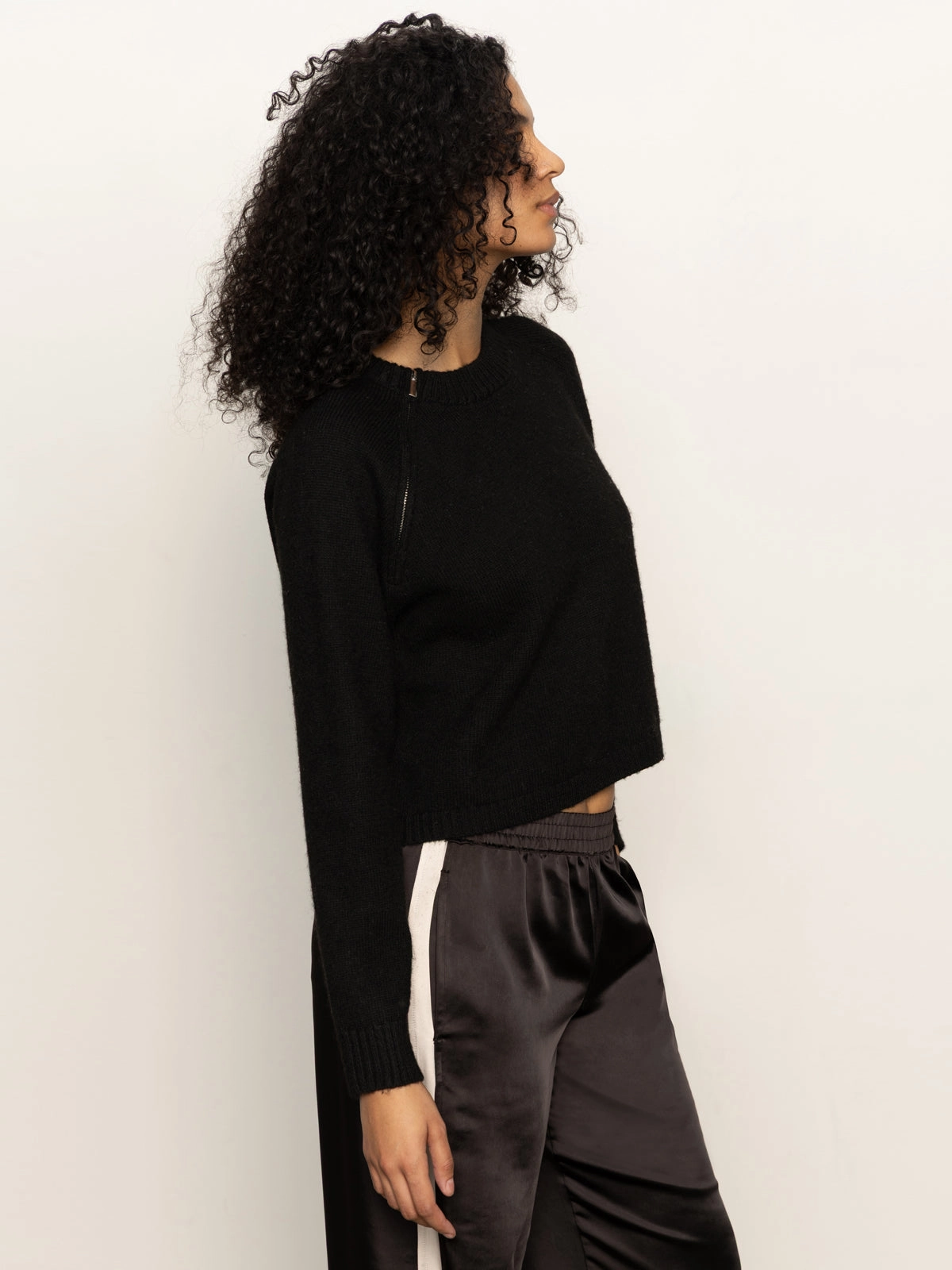 Organic Cotton Yarn Zip It Sweater Black